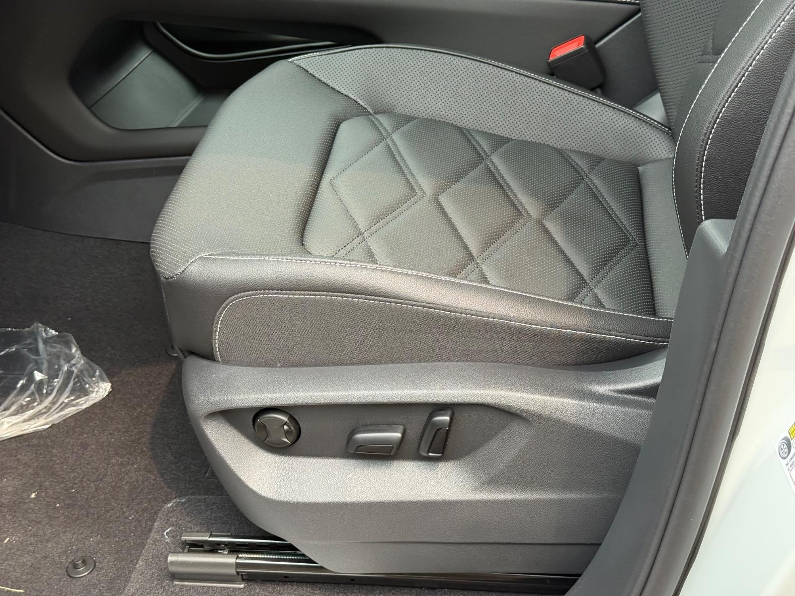 Volkswagen Atlas Vehicle Image 17