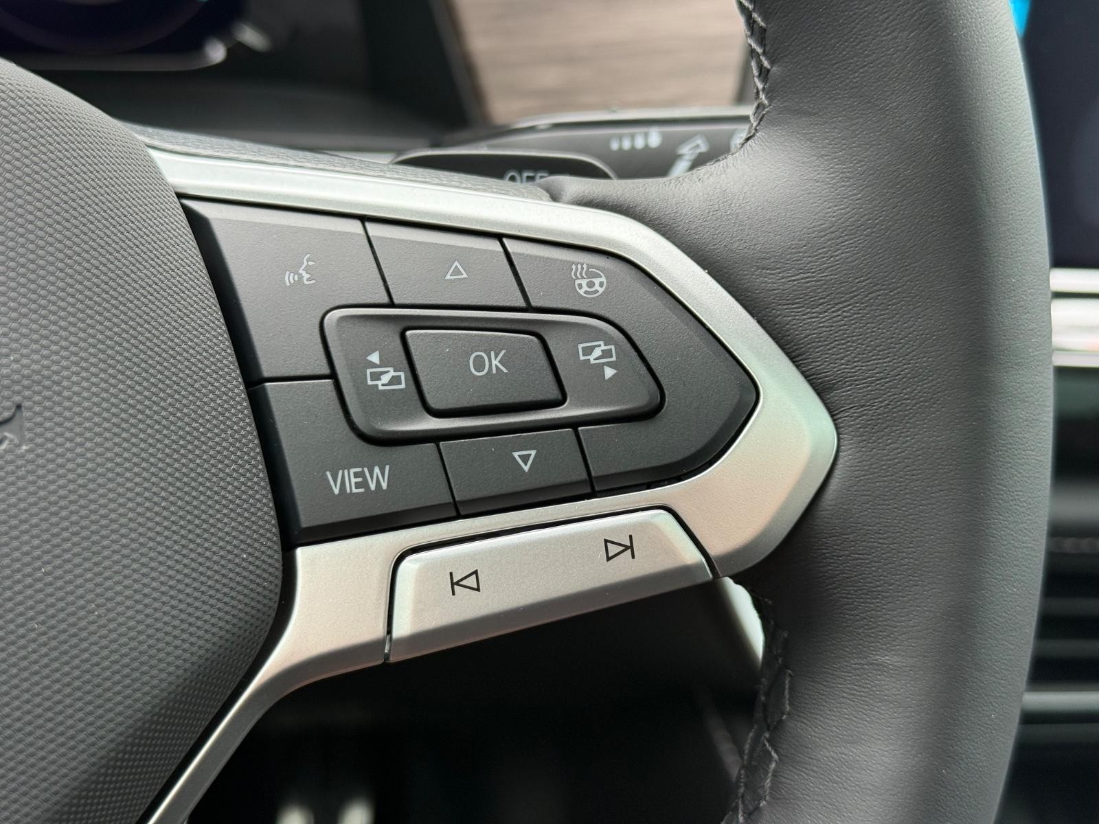 Volkswagen Atlas Vehicle Image 13