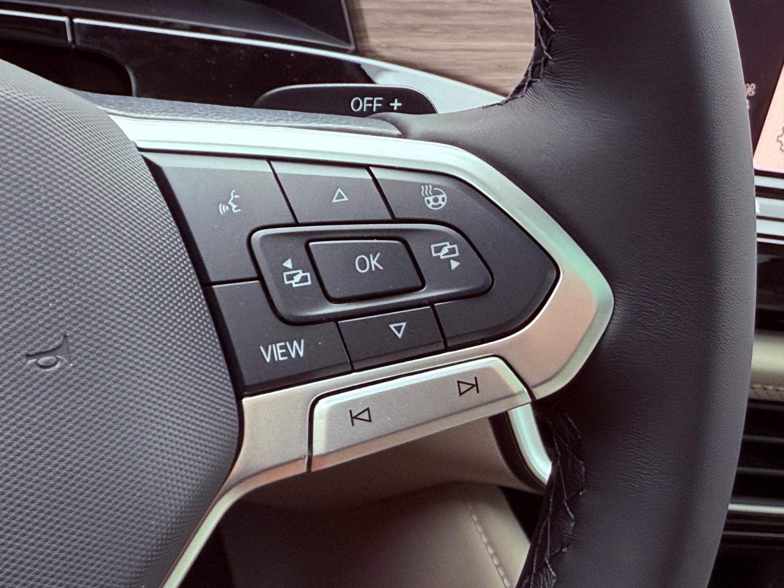 Volkswagen Atlas Vehicle Image 13
