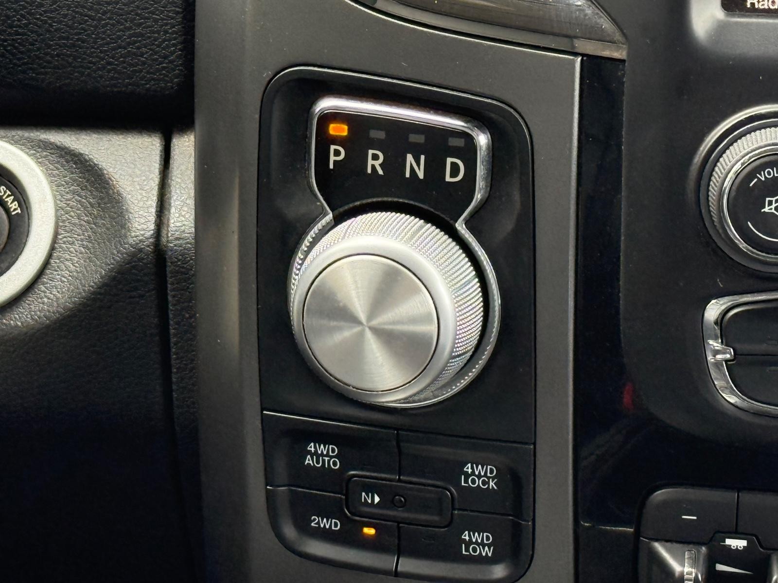 Ram 1500 Vehicle Image 13