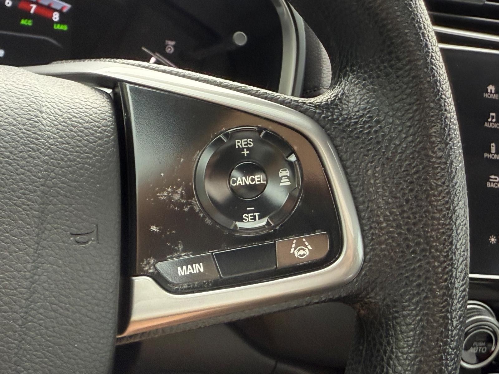 Honda CR-V Vehicle Image 17