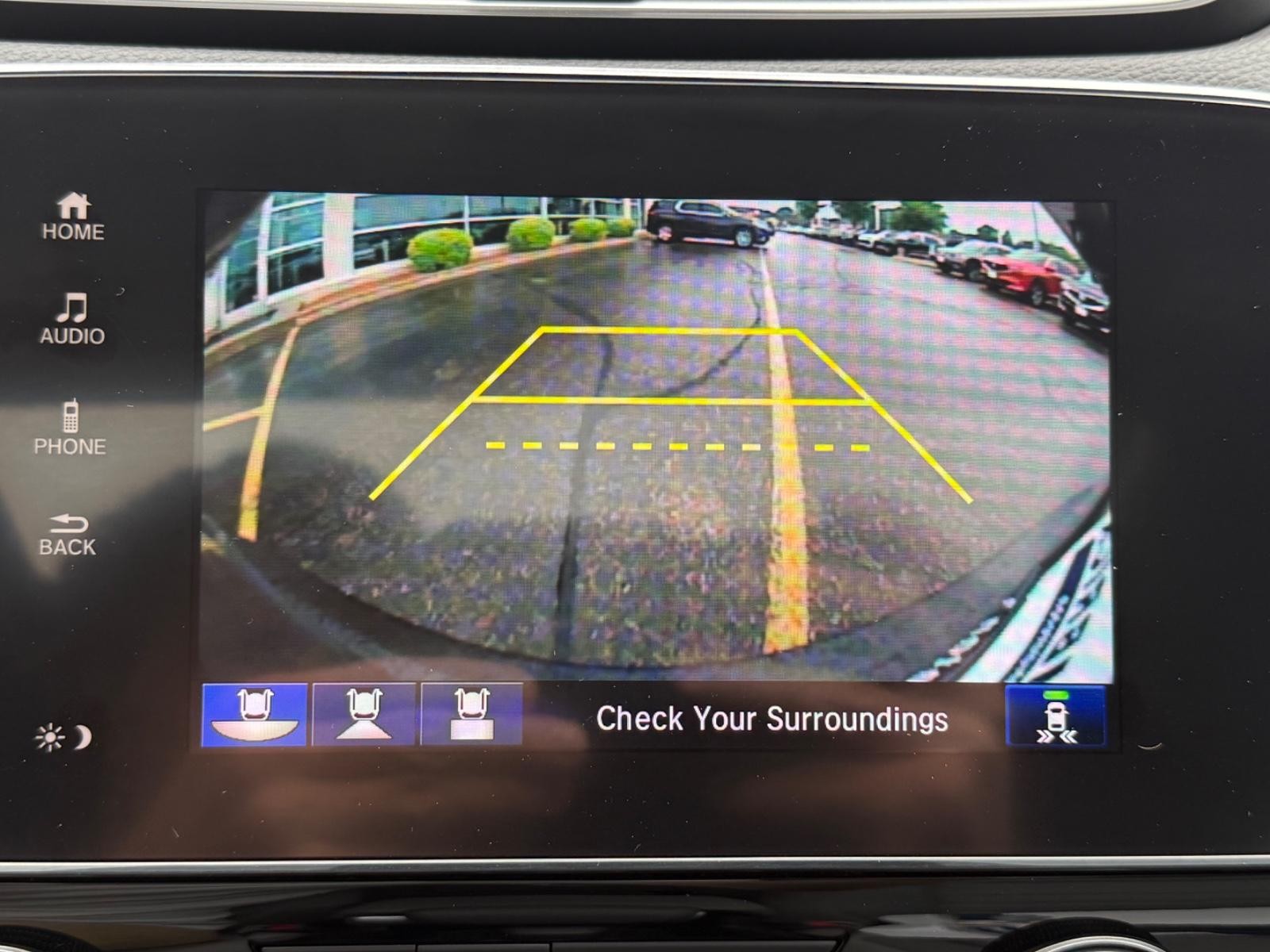 Honda CR-V Vehicle Image 19