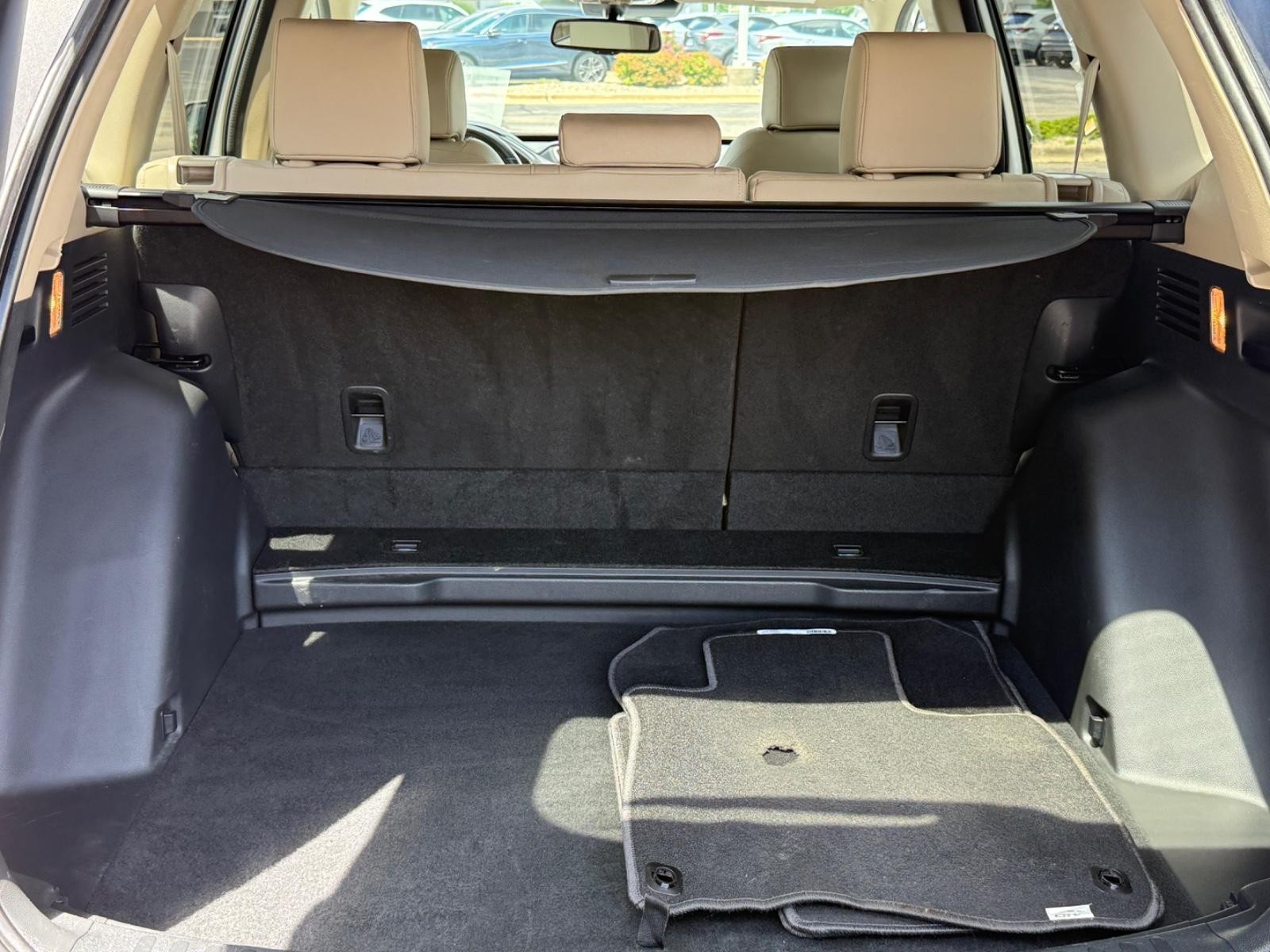 Honda CR-V Vehicle Image 05