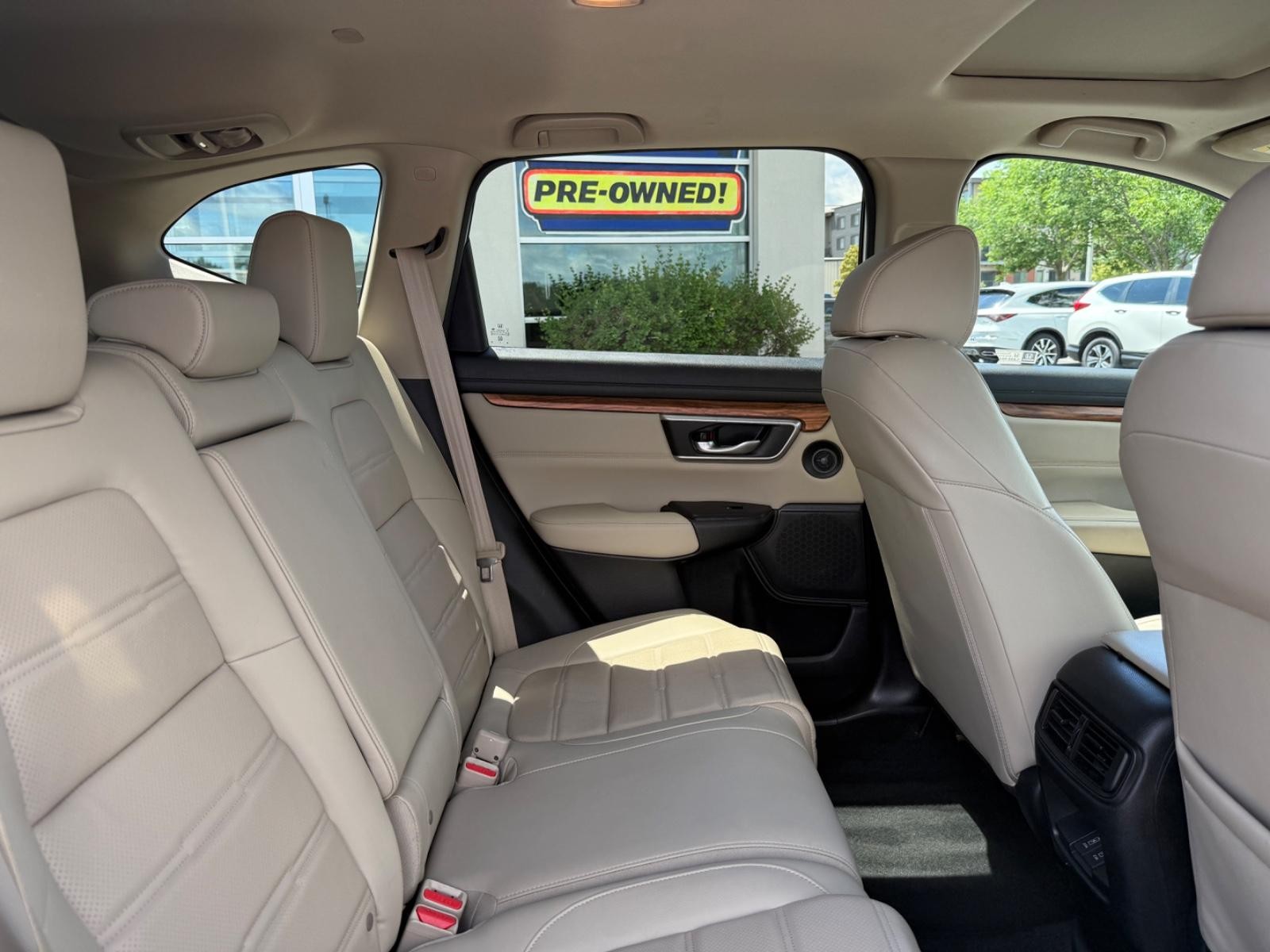 Honda CR-V Vehicle Image 10