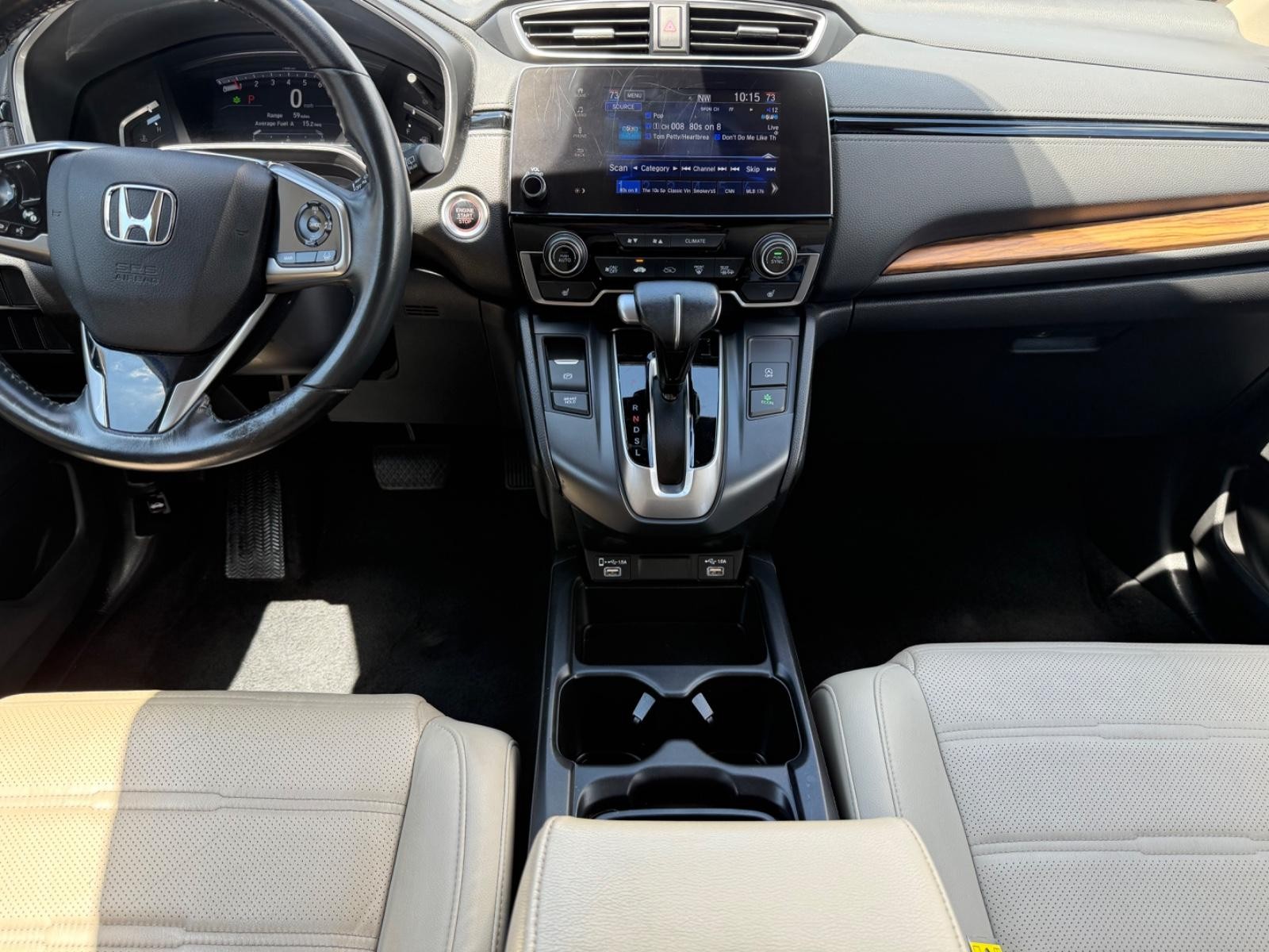 Honda CR-V Vehicle Image 11