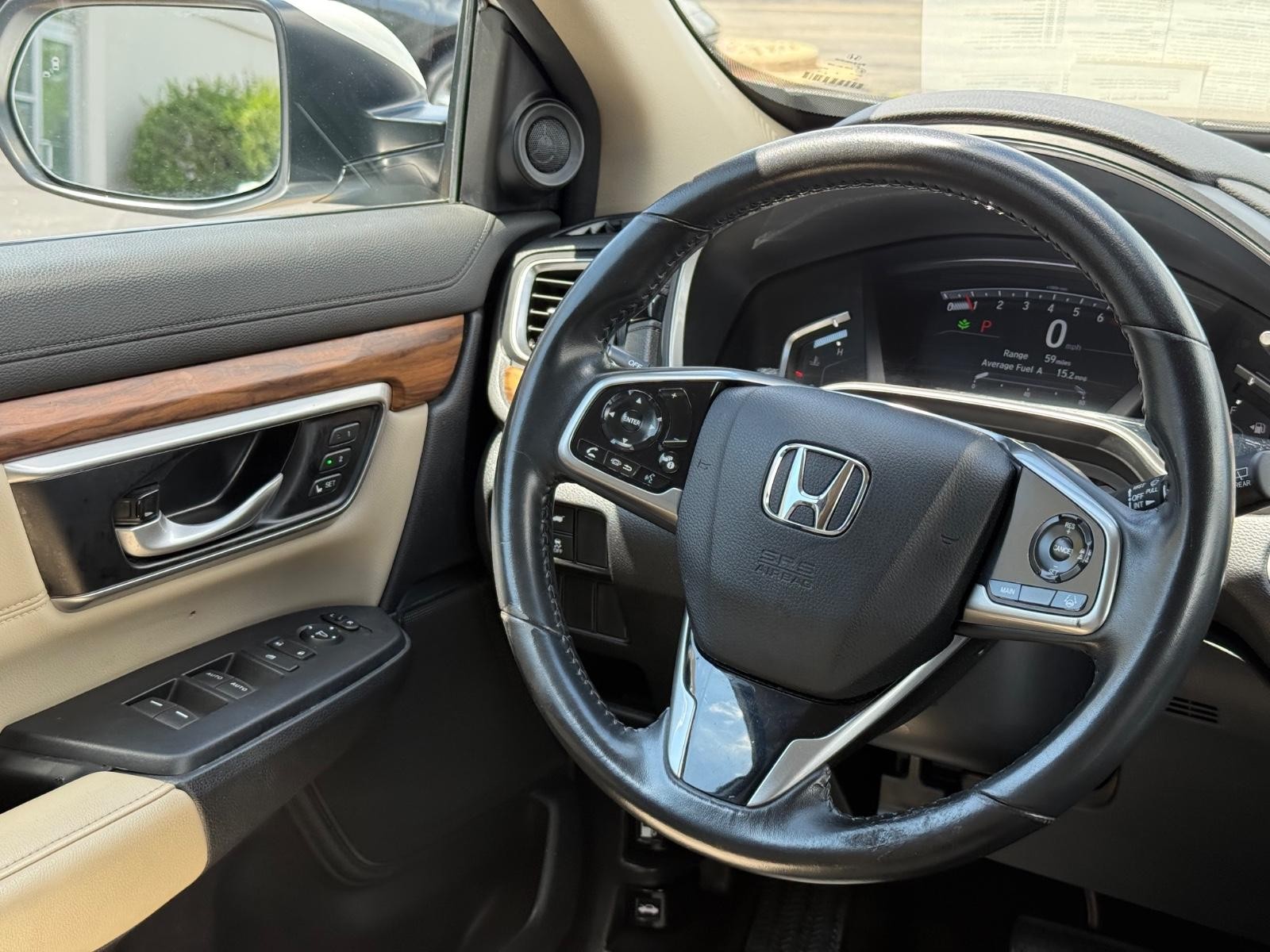 Honda CR-V Vehicle Image 14