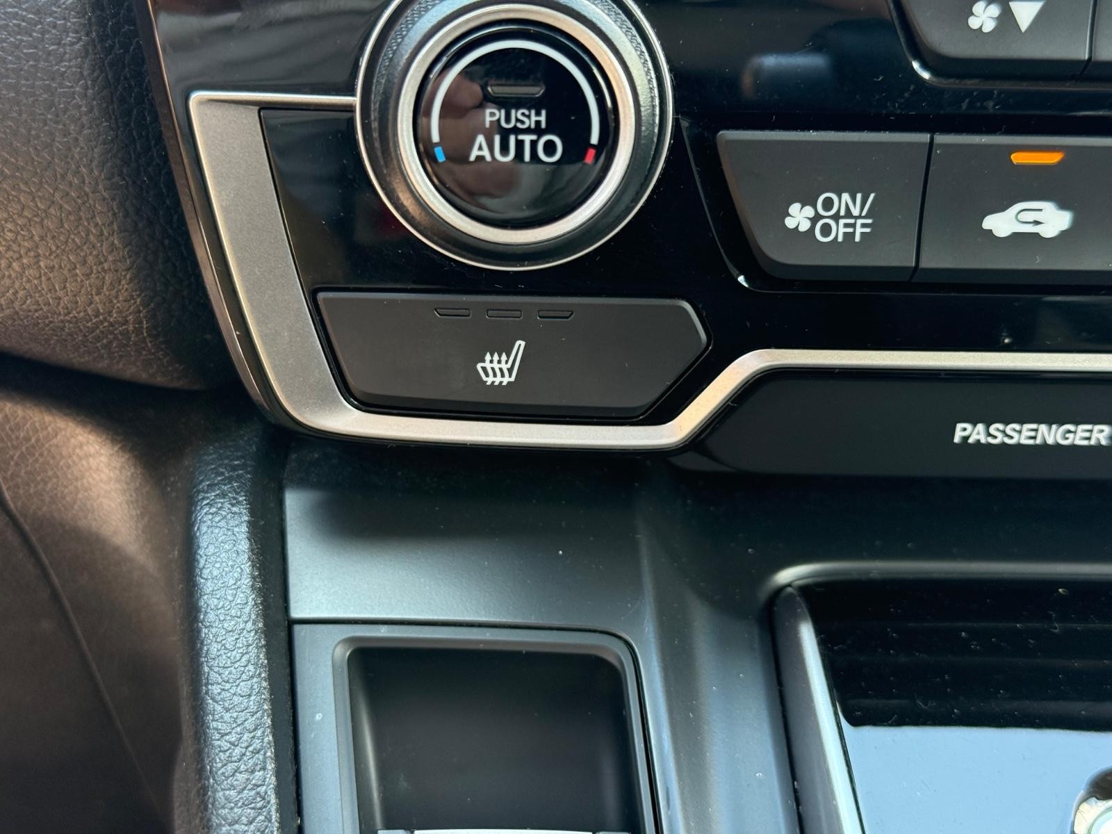Honda CR-V Vehicle Image 21
