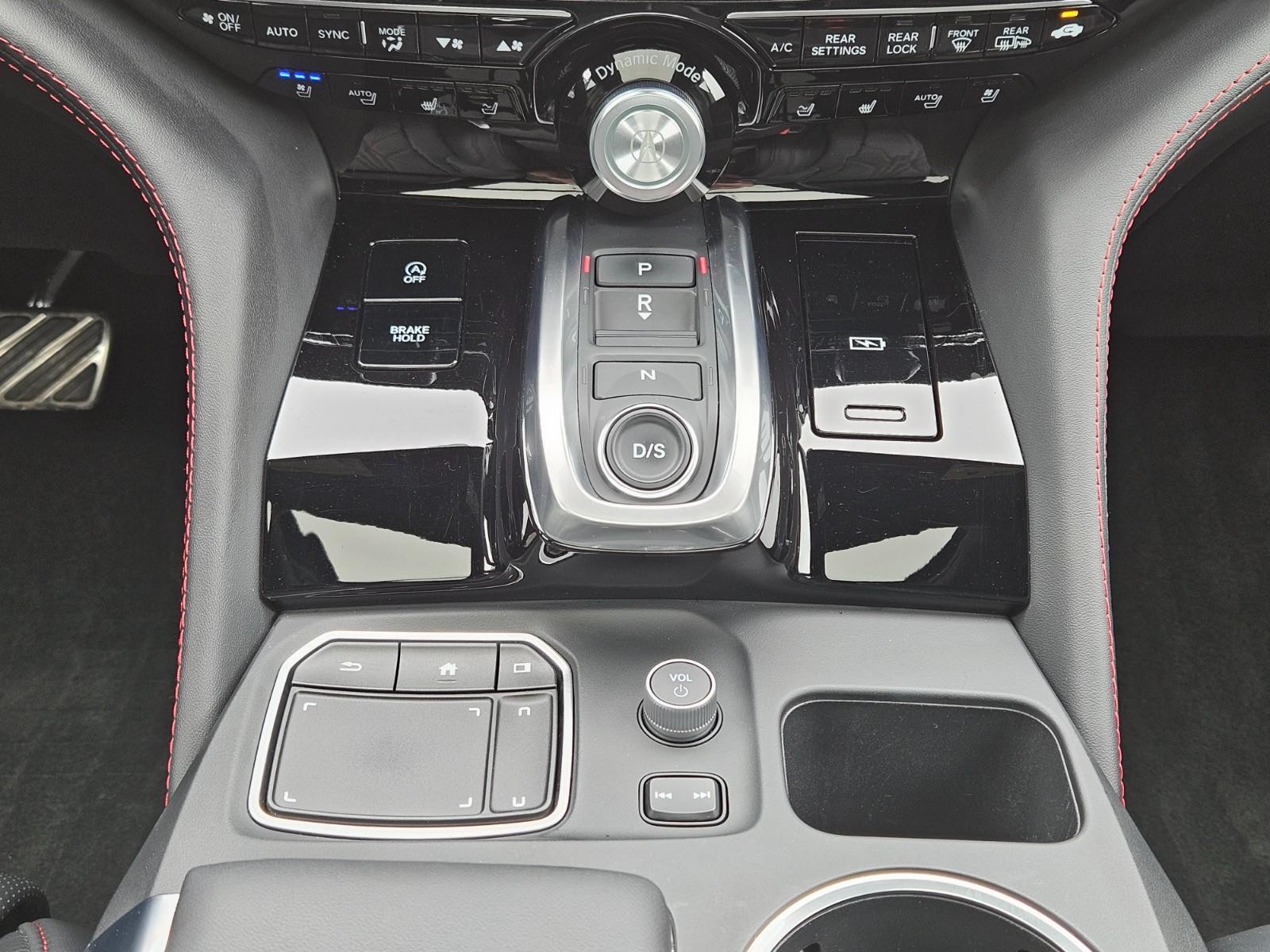 Acura MDX Vehicle Image 14