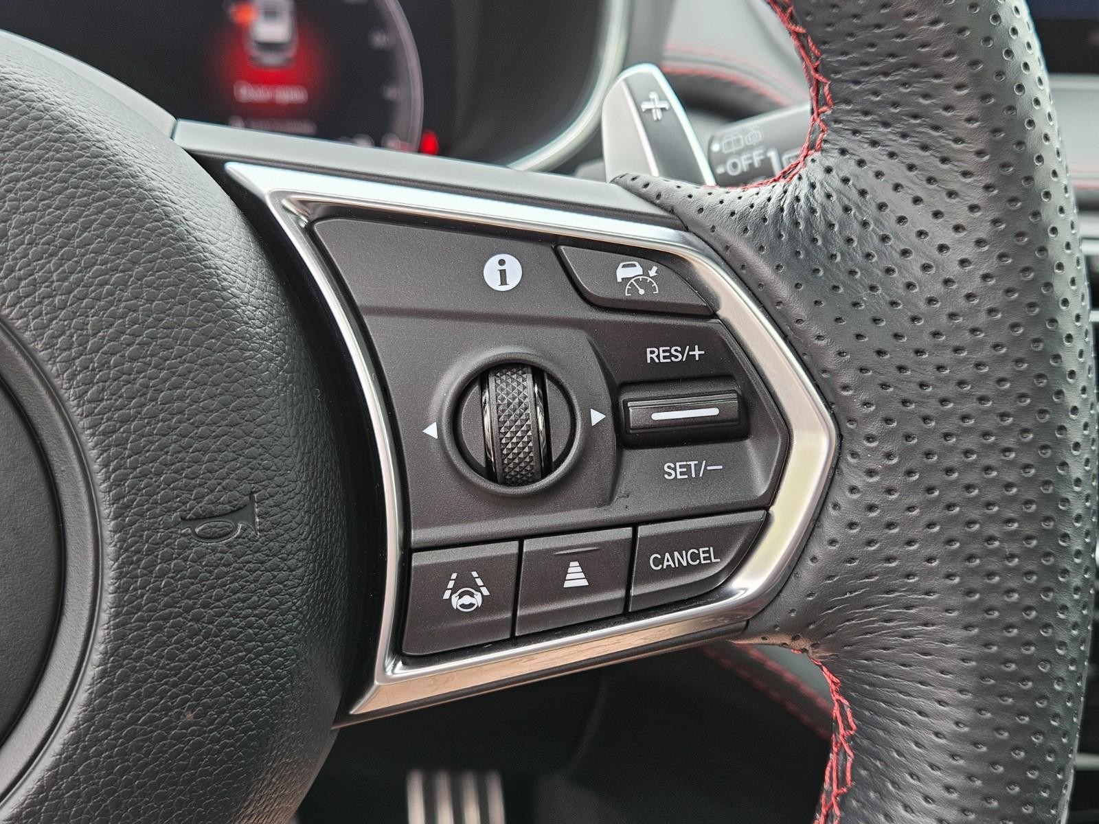 Acura MDX Vehicle Image 19