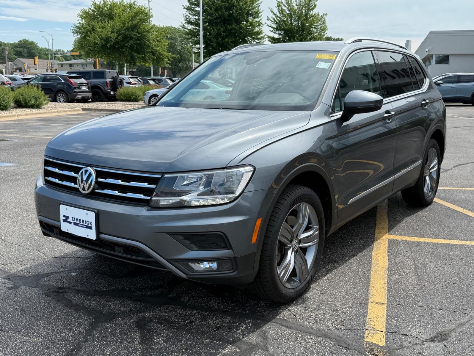 Volkswagen Tiguan Vehicle Image 08