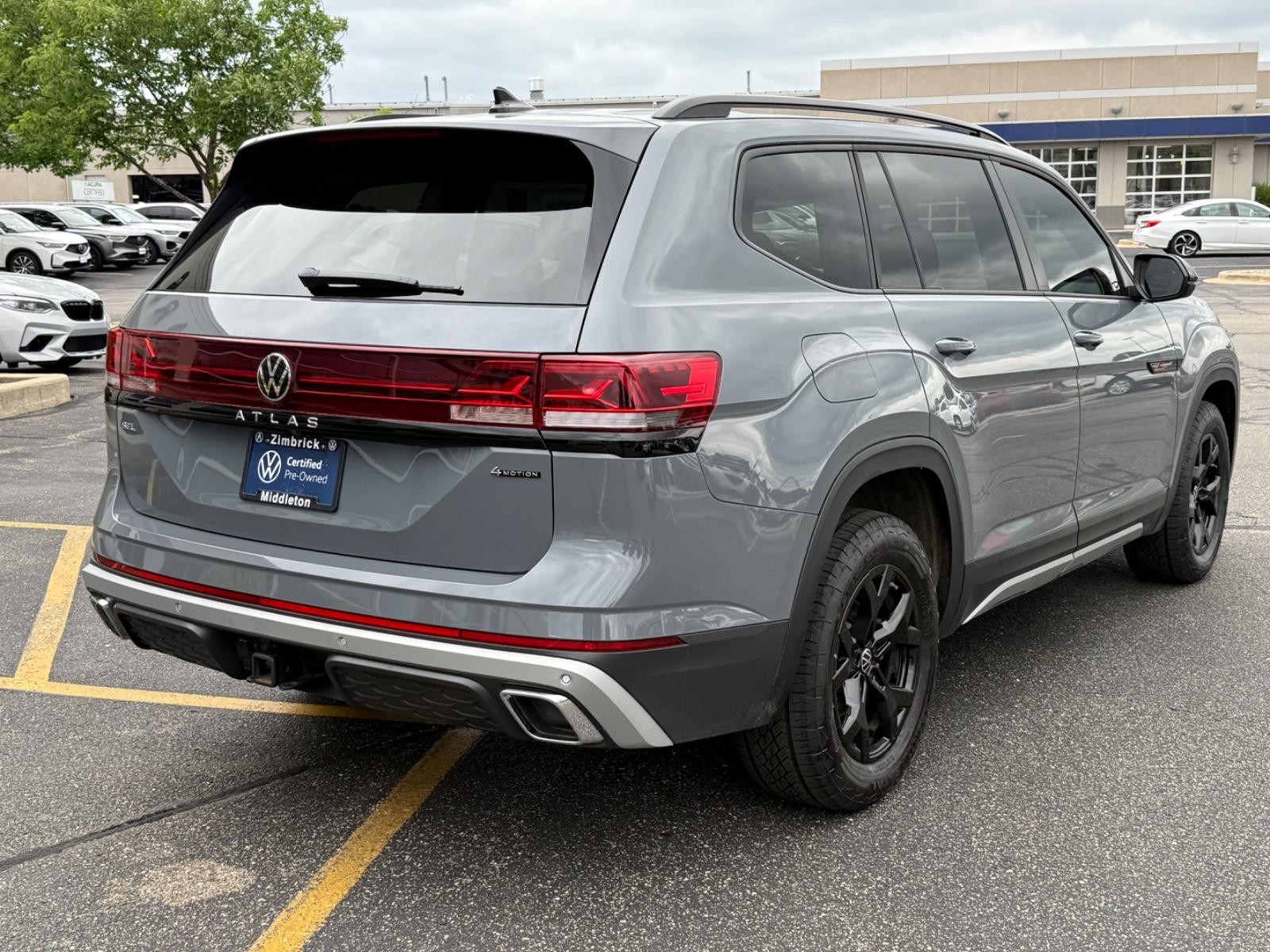 Volkswagen Atlas Vehicle Image 03