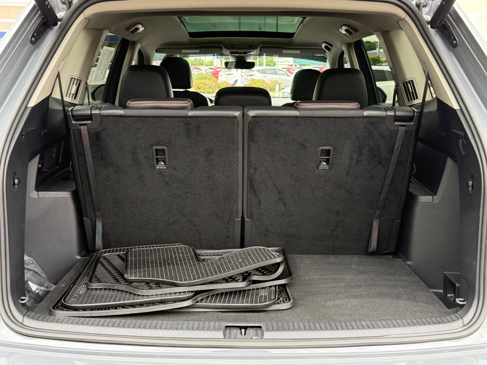 Volkswagen Atlas Vehicle Image 05