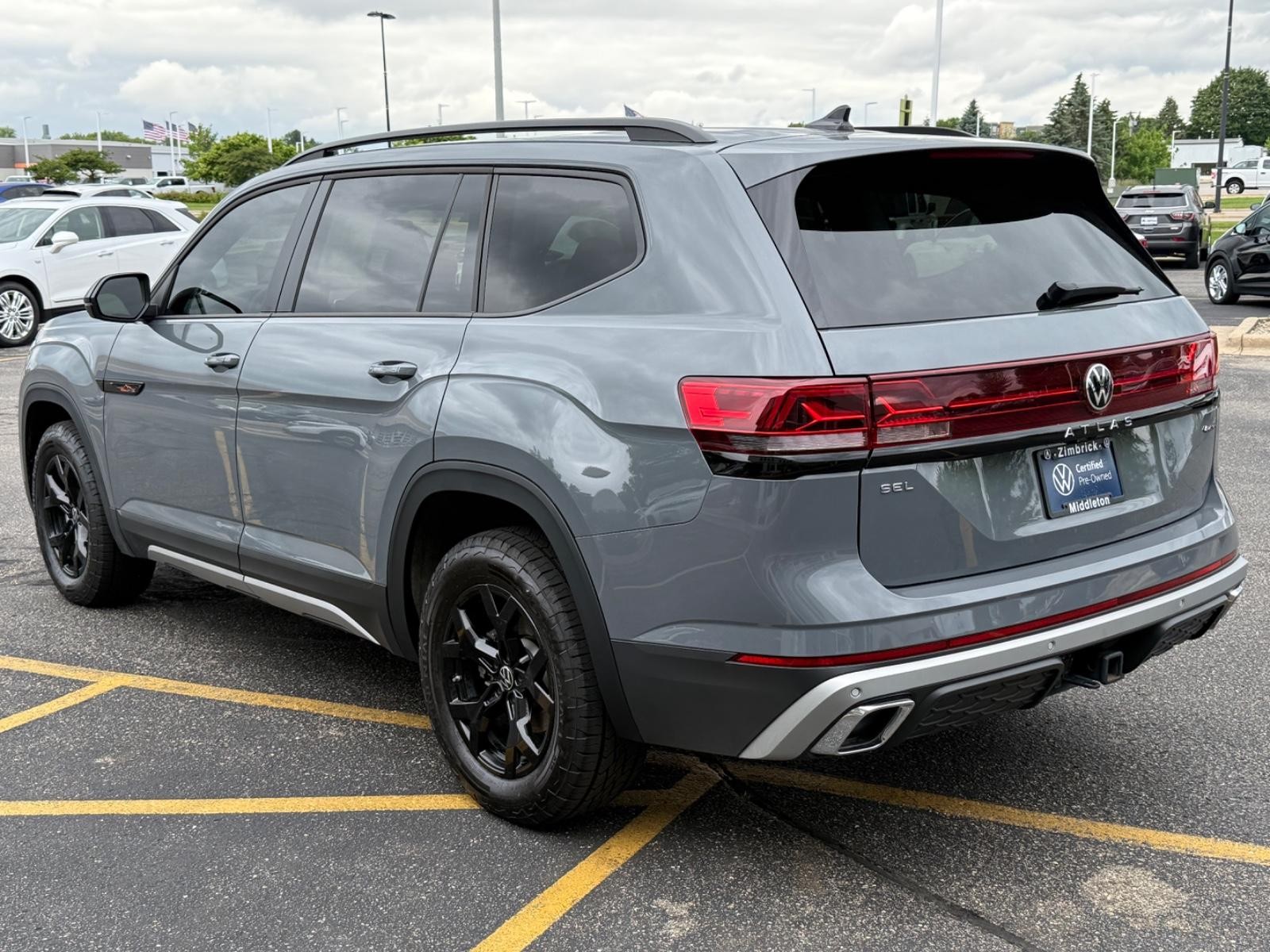 Volkswagen Atlas Vehicle Image 06