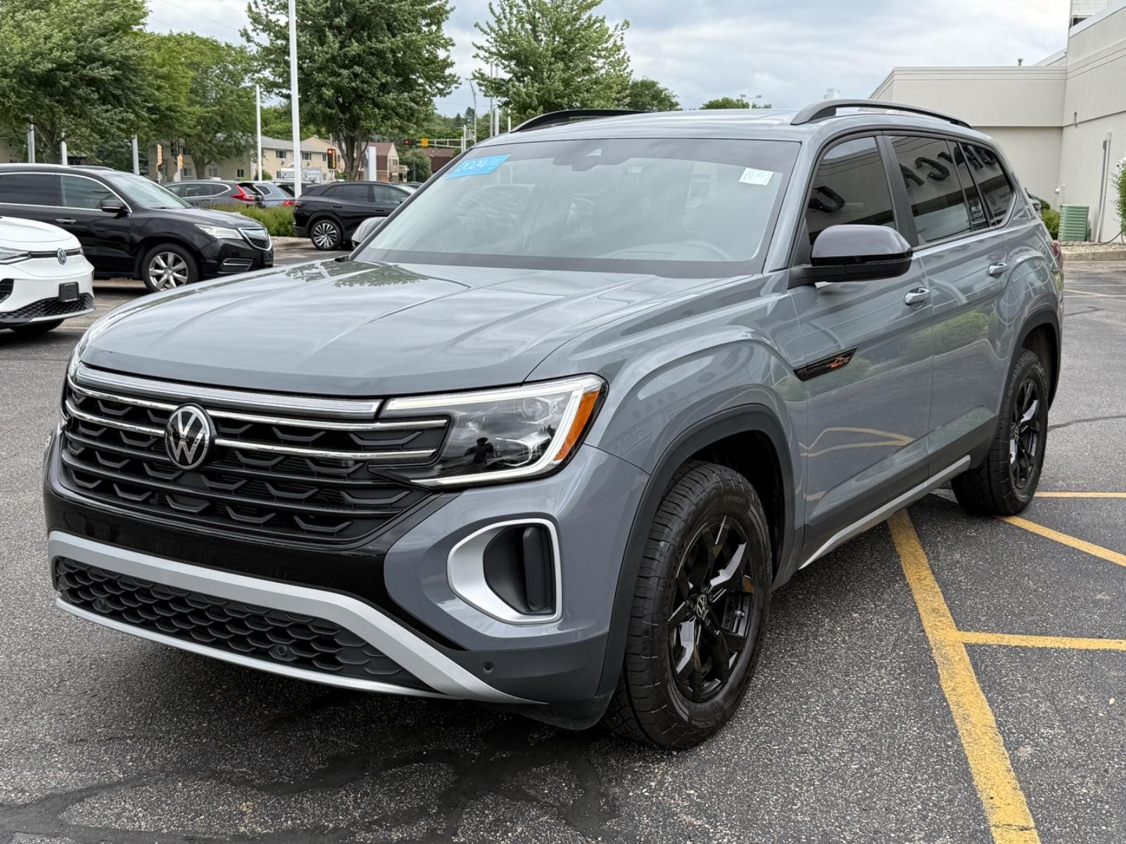 Volkswagen Atlas Vehicle Image 08