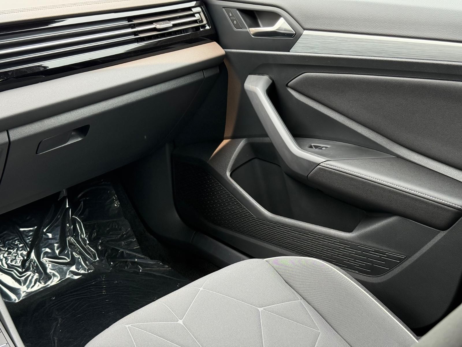 Volkswagen Jetta Vehicle Image 15
