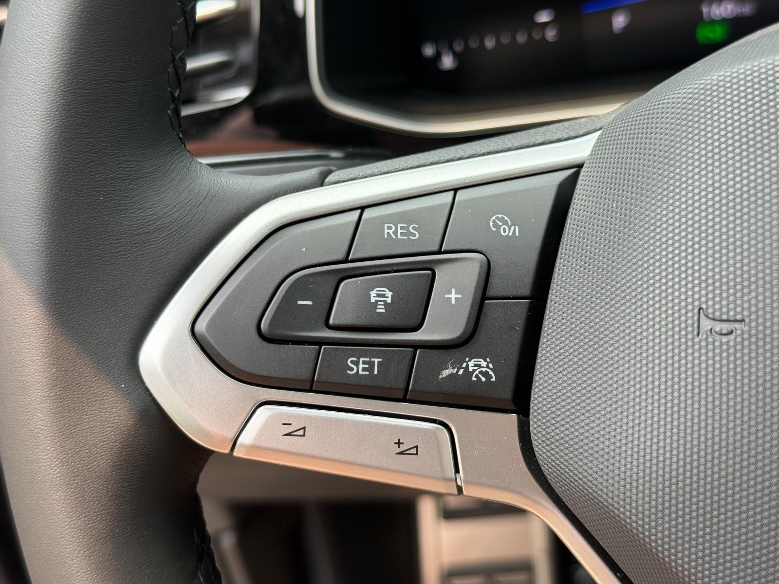 Volkswagen Jetta Vehicle Image 16