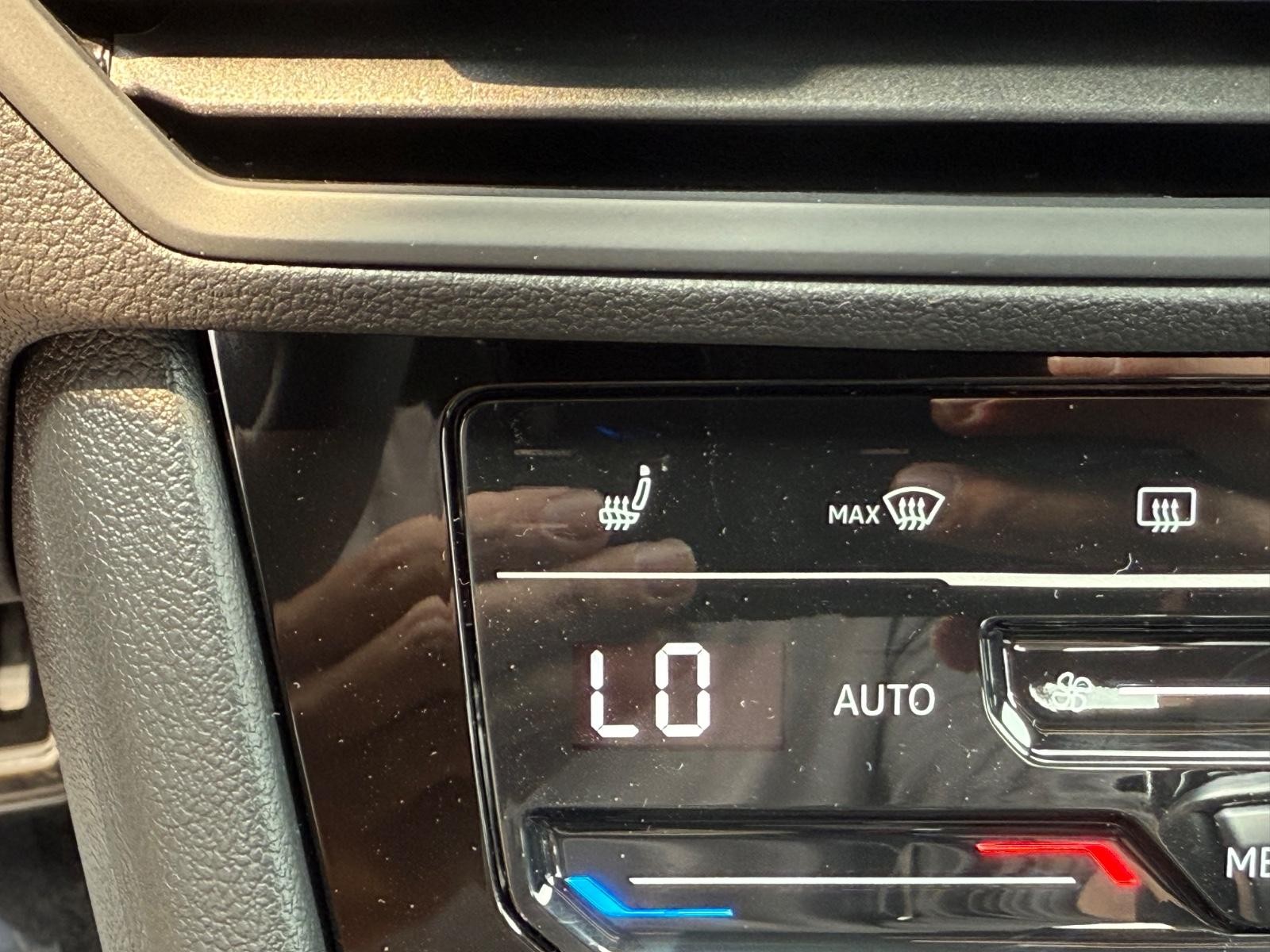 Volkswagen Jetta Vehicle Image 19