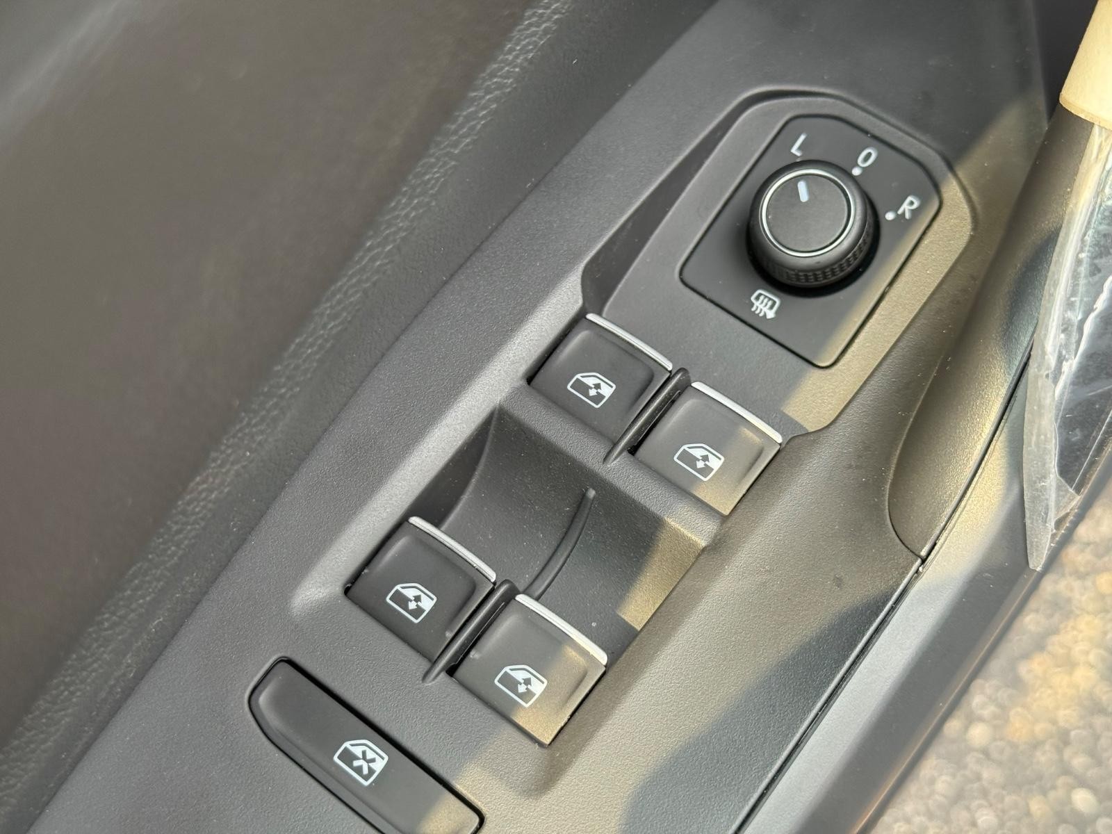 Volkswagen Jetta Vehicle Image 20