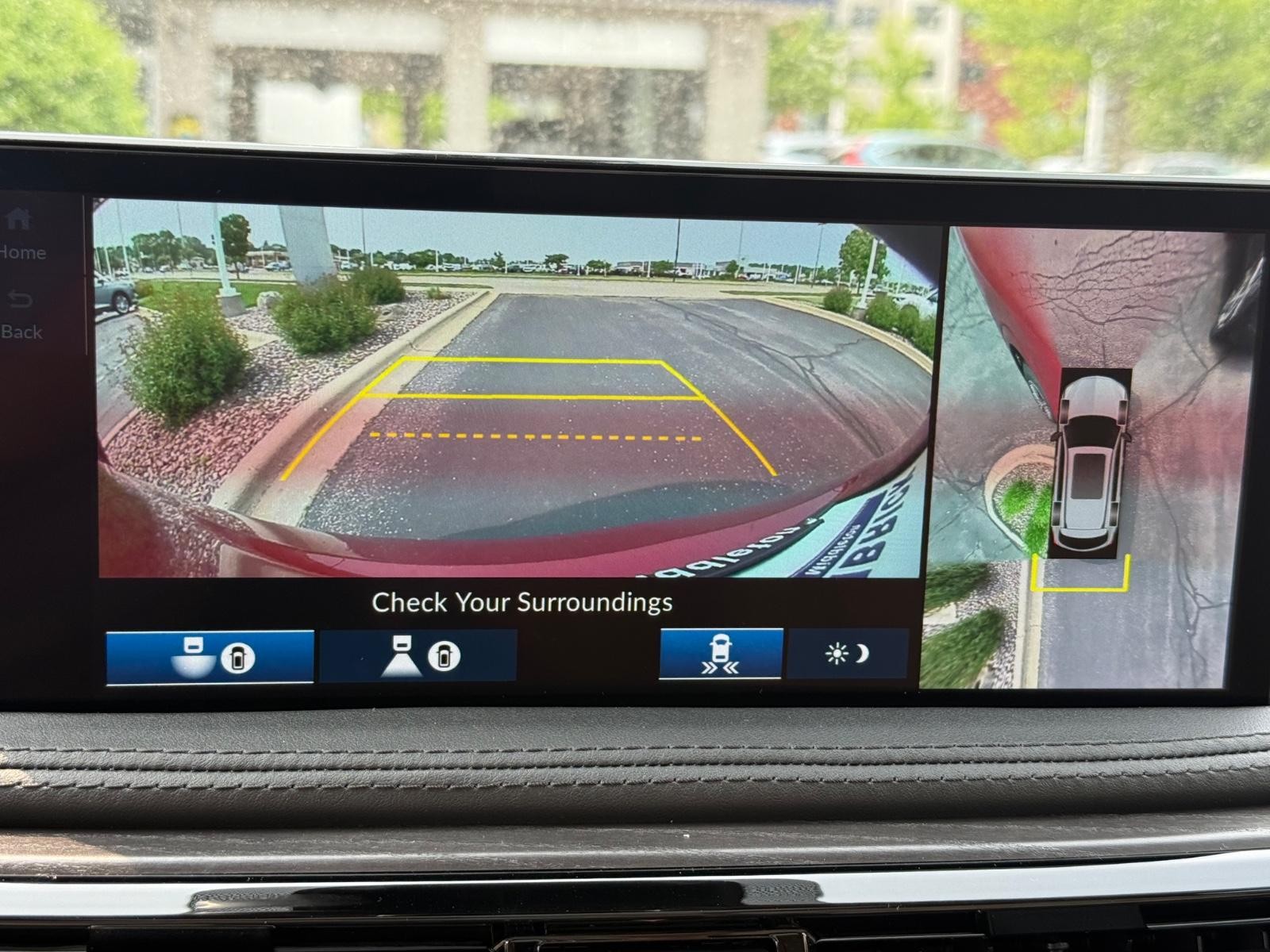 Acura MDX Vehicle Image 18