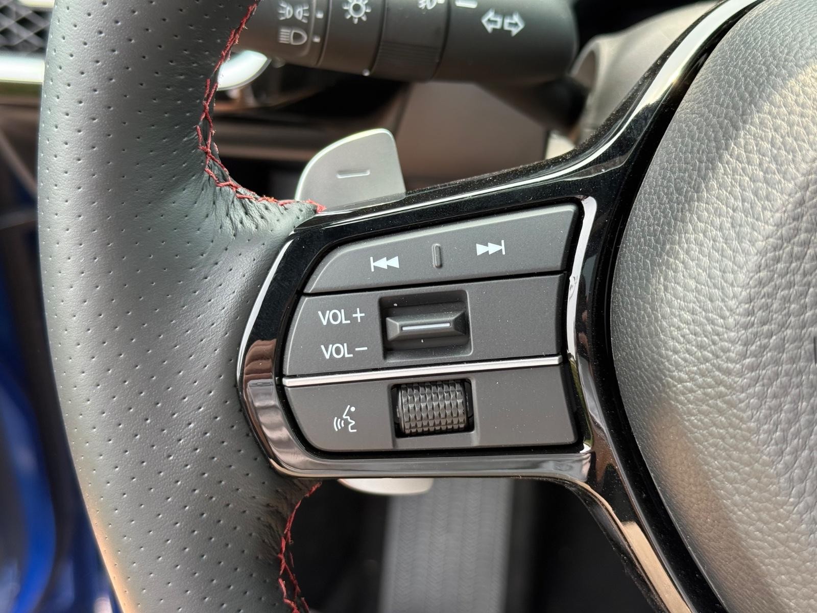 Acura ADX Vehicle Image 11