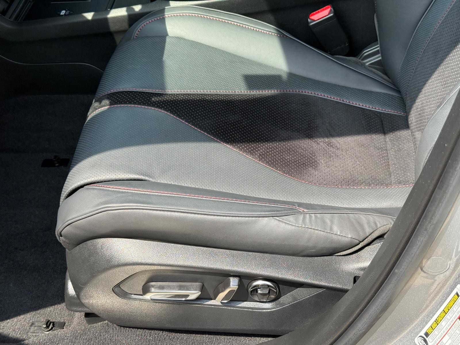 Acura RDX Vehicle Image 18