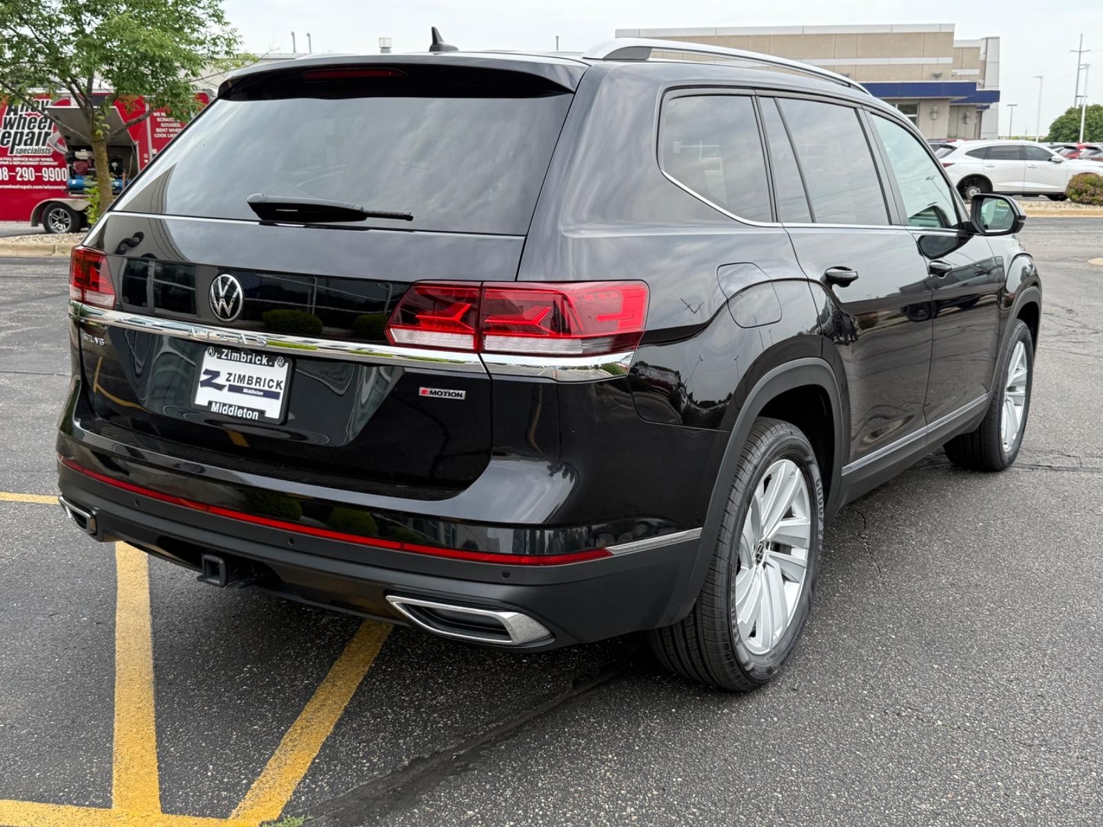 Volkswagen Atlas Vehicle Image 03