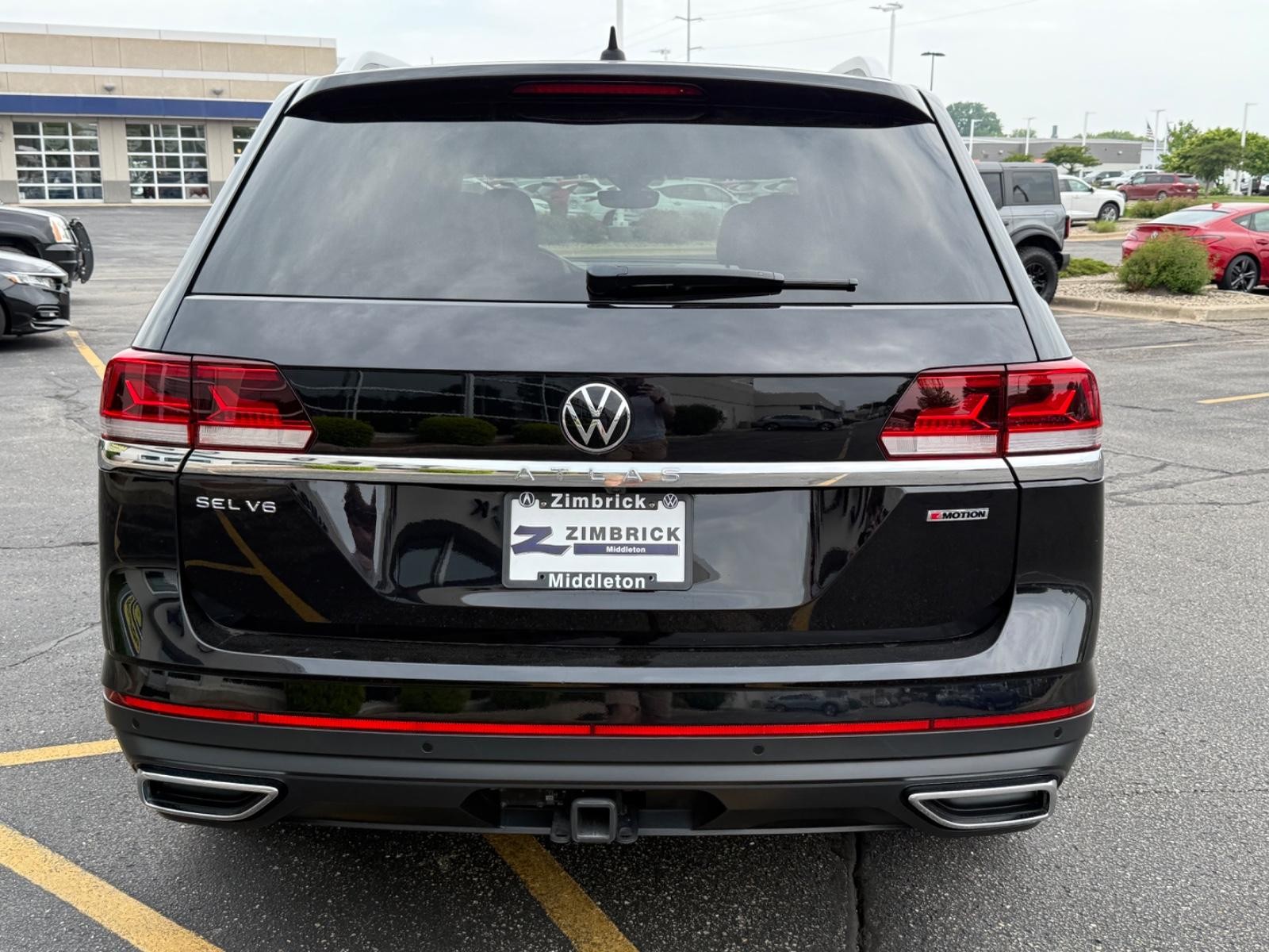 Volkswagen Atlas Vehicle Image 04