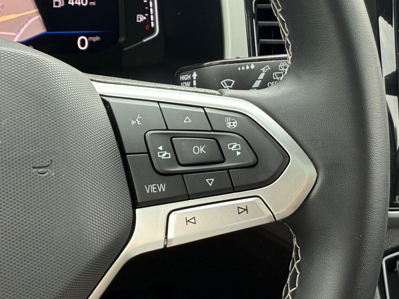 Volkswagen Atlas Vehicle Image 18