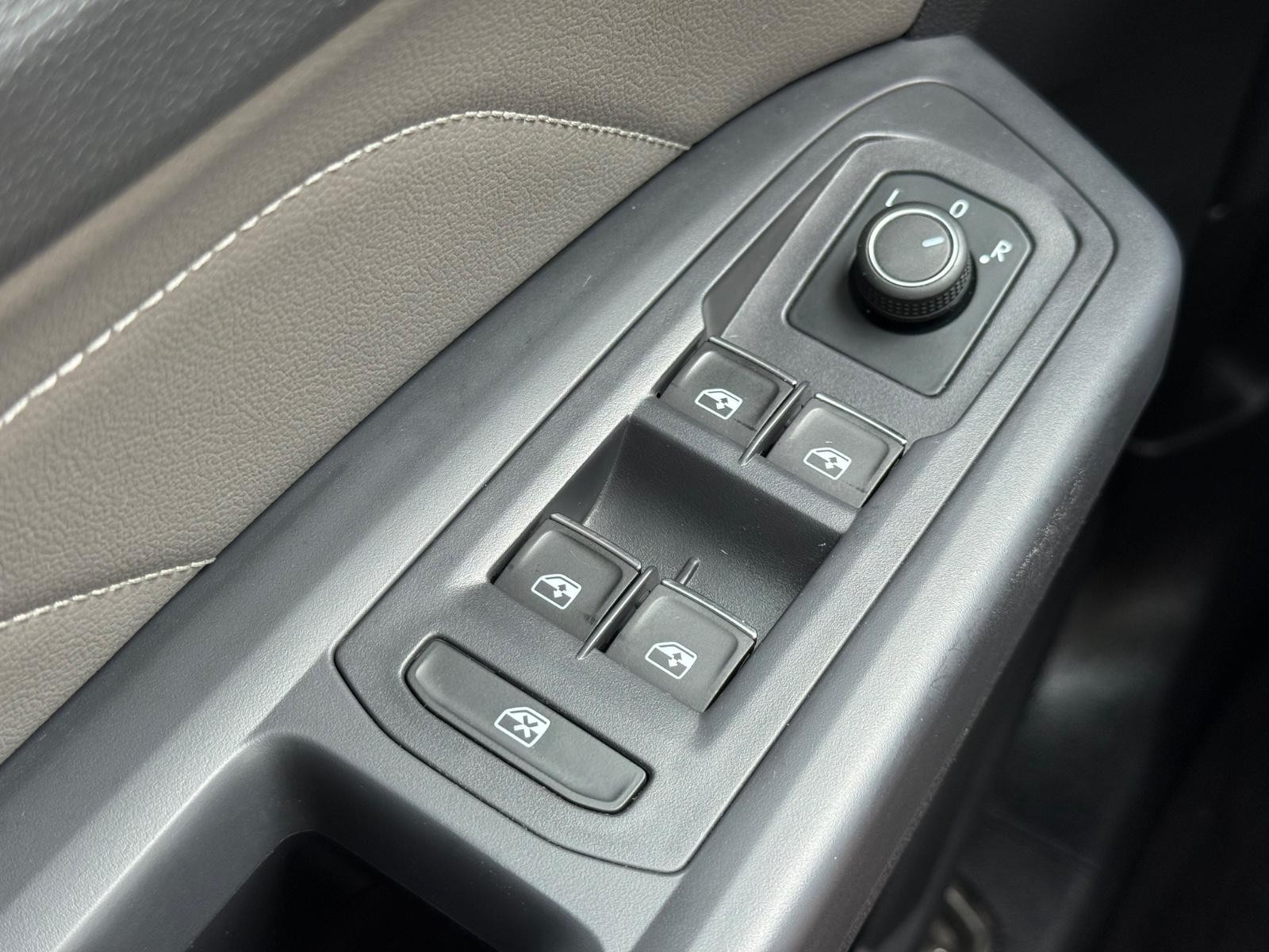 Volkswagen Atlas Vehicle Image 22
