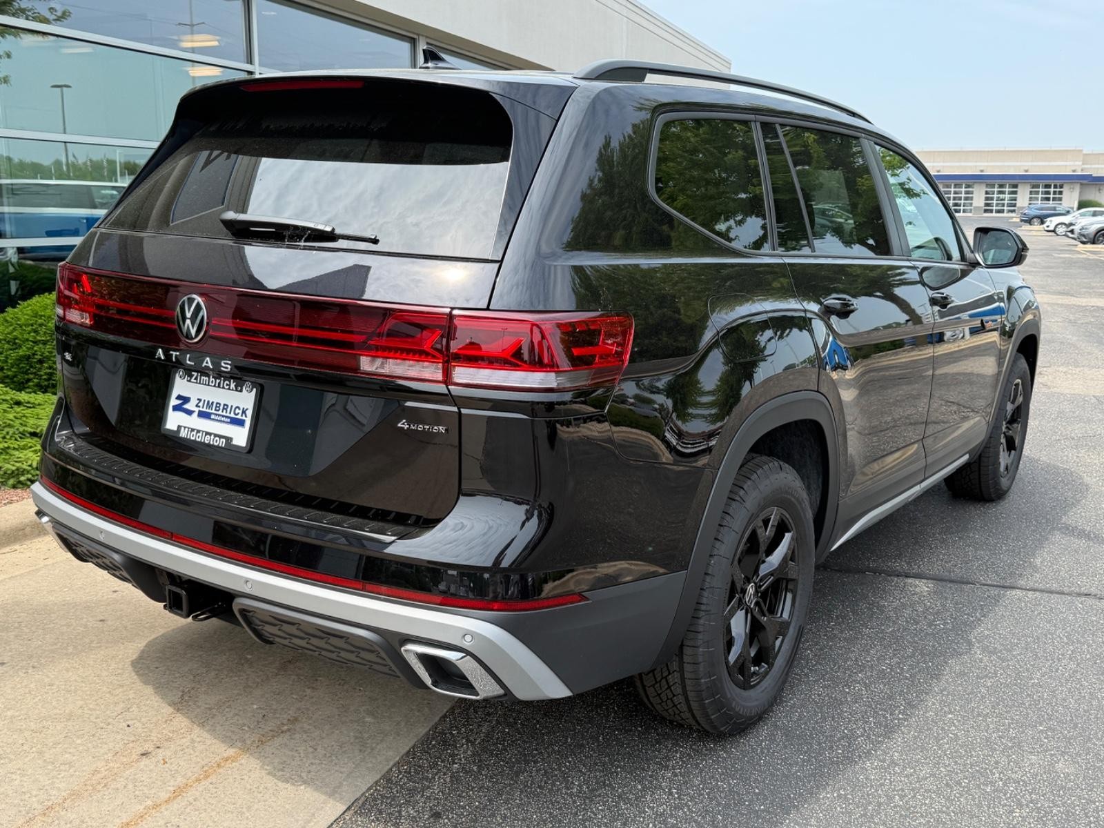 Volkswagen Atlas Vehicle Image 03