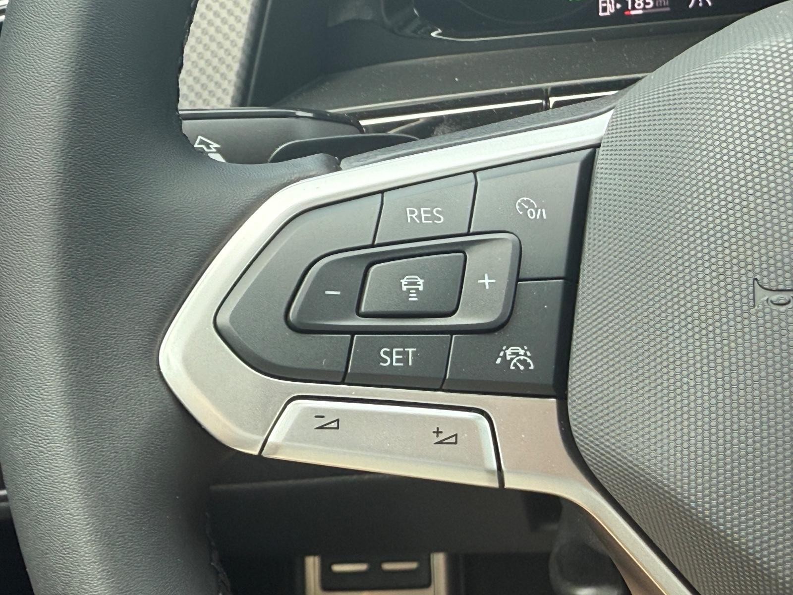 Volkswagen Atlas Vehicle Image 12