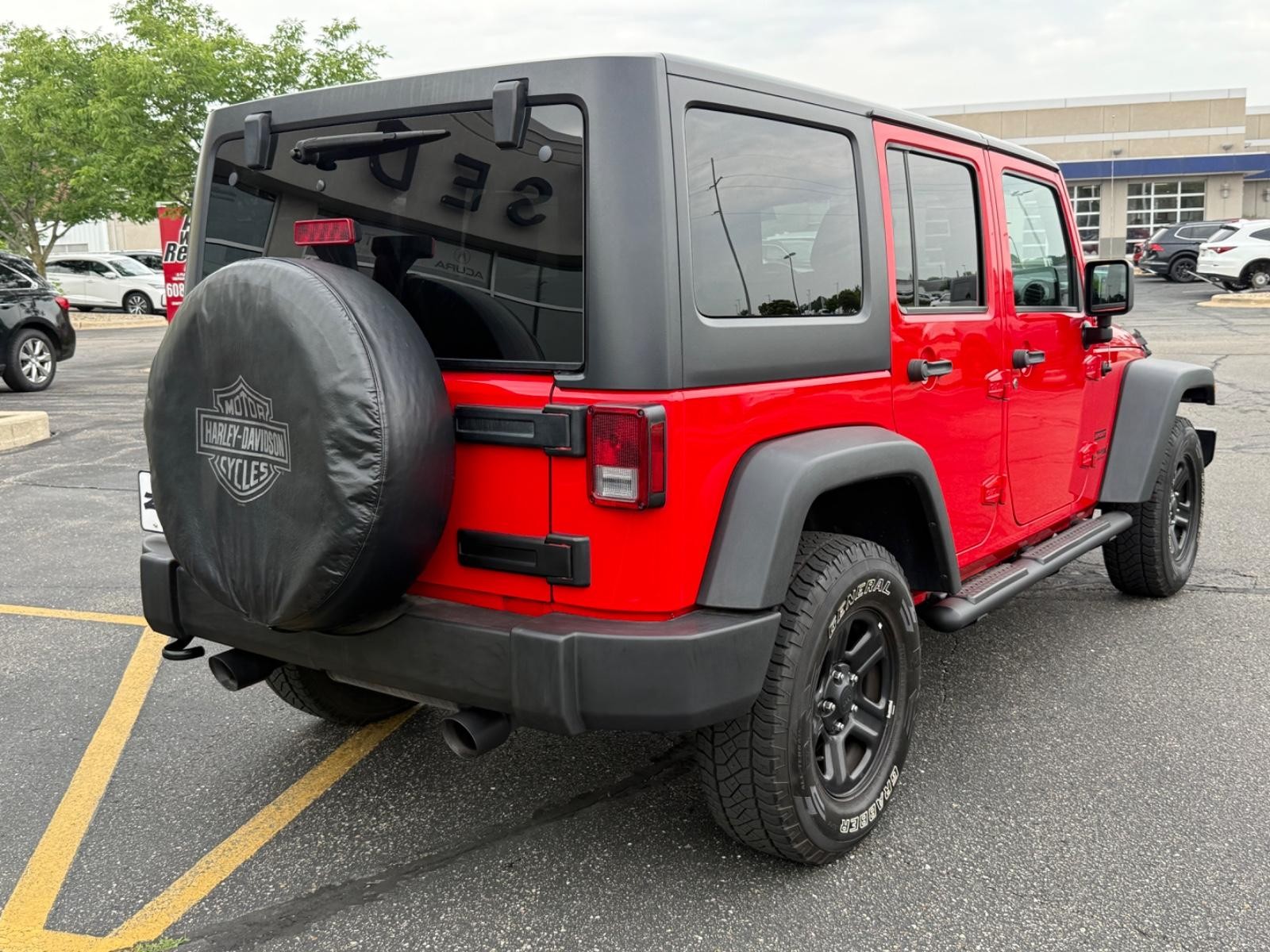 Jeep Wrangler JK Unlimited Vehicle Image 03