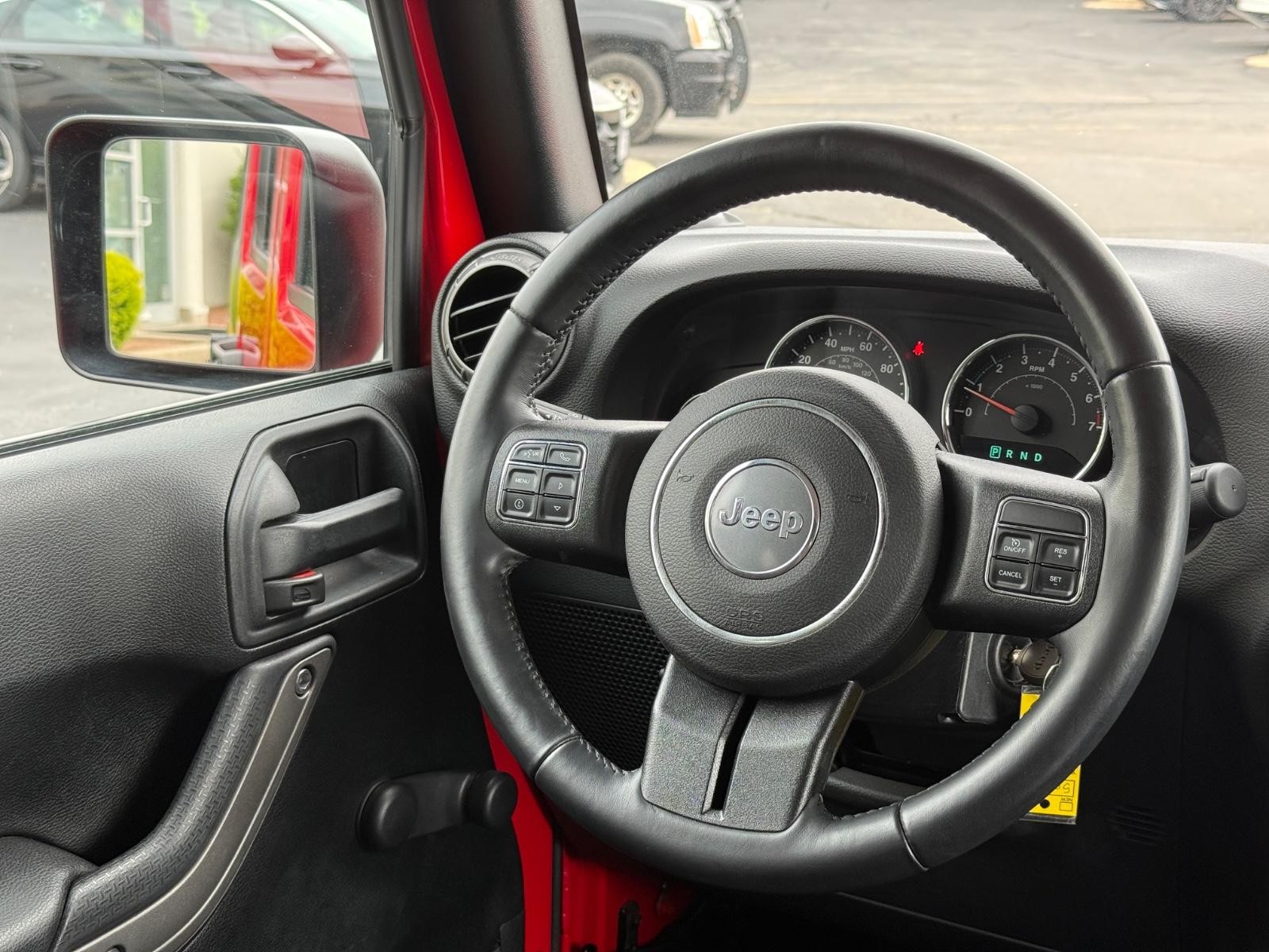 Jeep Wrangler JK Unlimited Vehicle Image 14