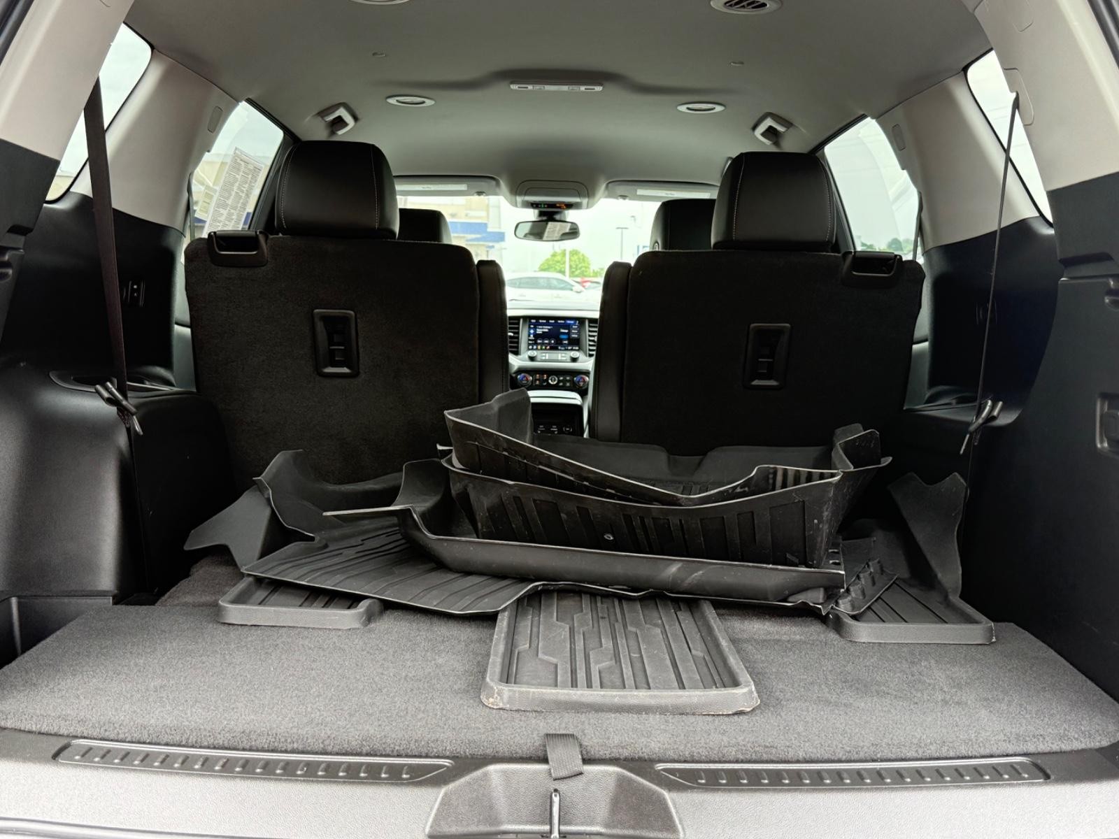 GMC Acadia Vehicle Image 05