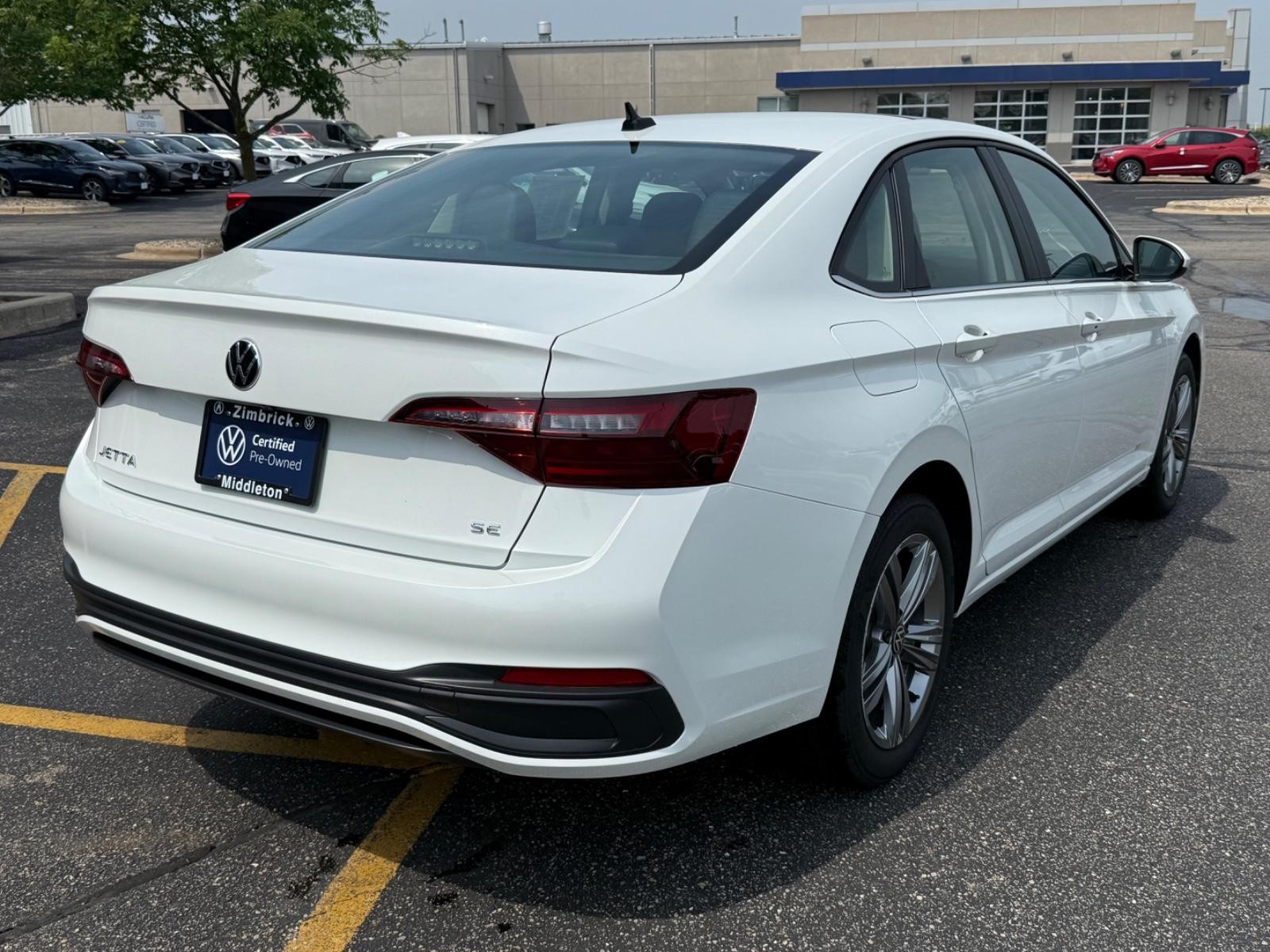 Volkswagen Jetta Vehicle Image 03
