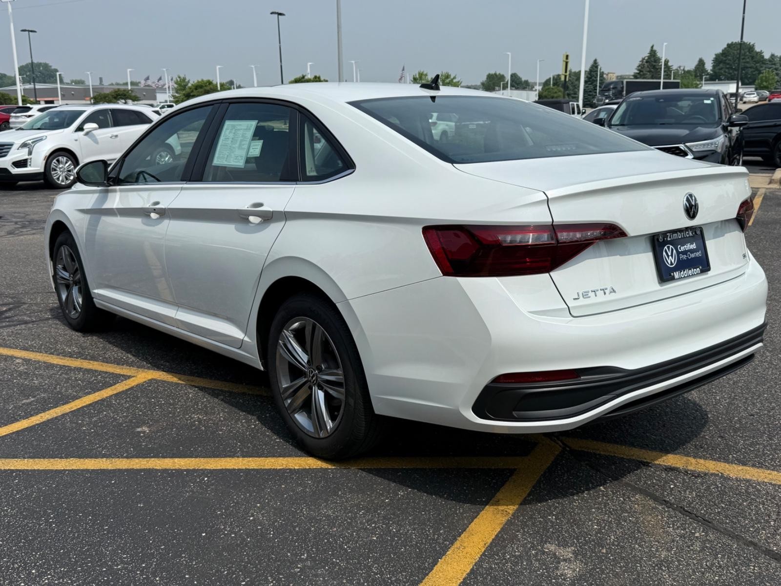 Volkswagen Jetta Vehicle Image 06