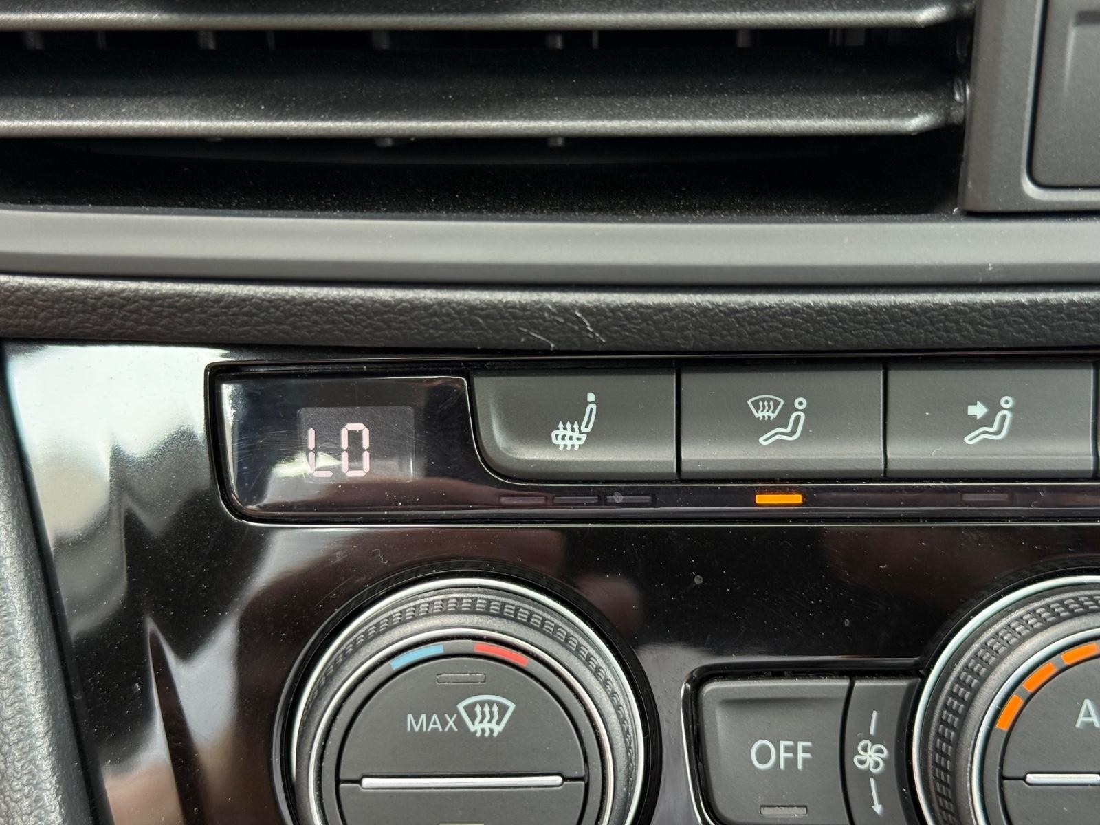Volkswagen Jetta Vehicle Image 20