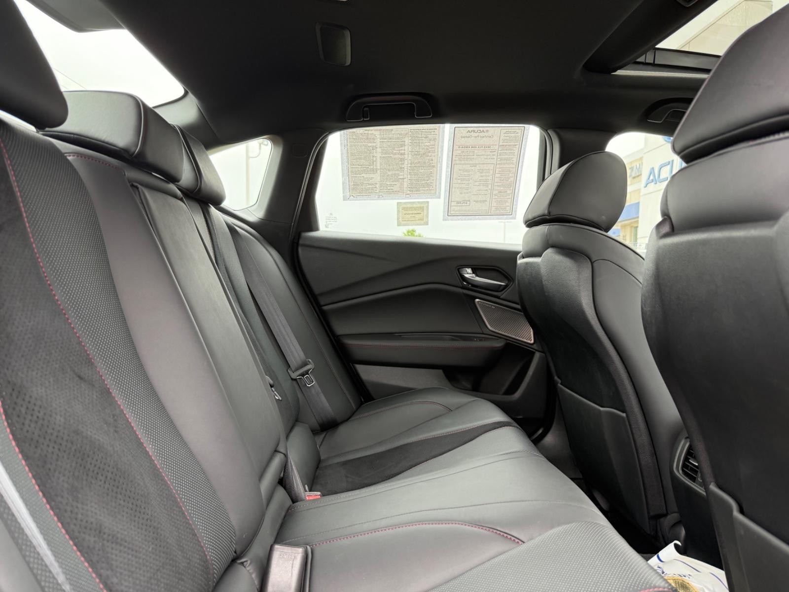 Acura TLX Vehicle Image 09