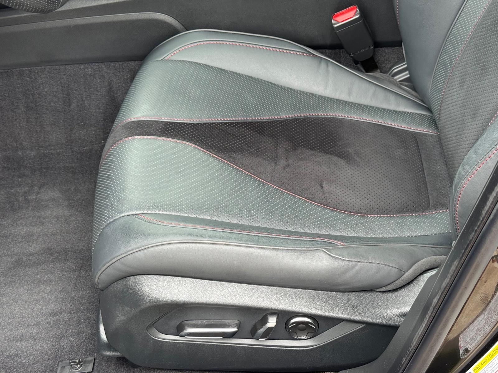 Acura TLX Vehicle Image 21