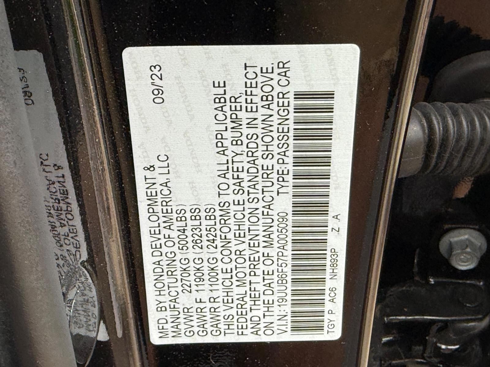 Acura TLX Vehicle Image 22