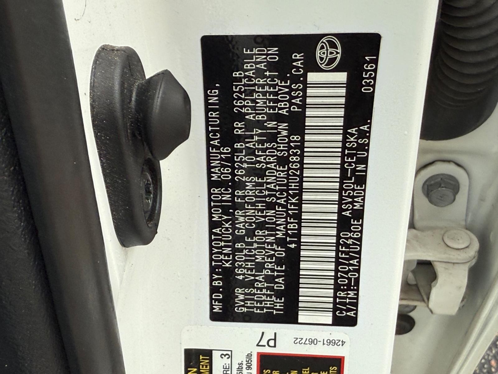 Toyota Camry Vehicle Image 22