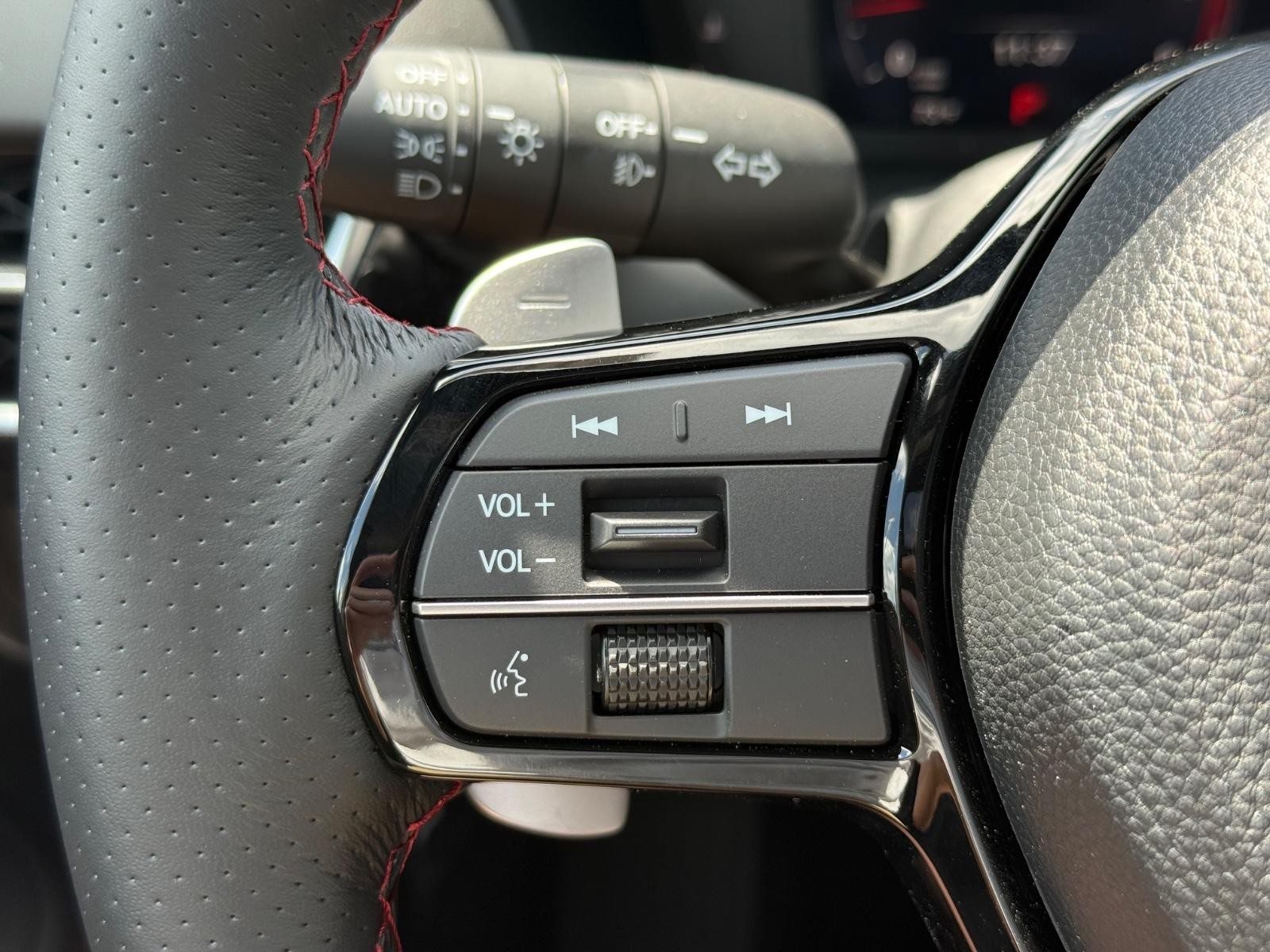Acura ADX Vehicle Image 11