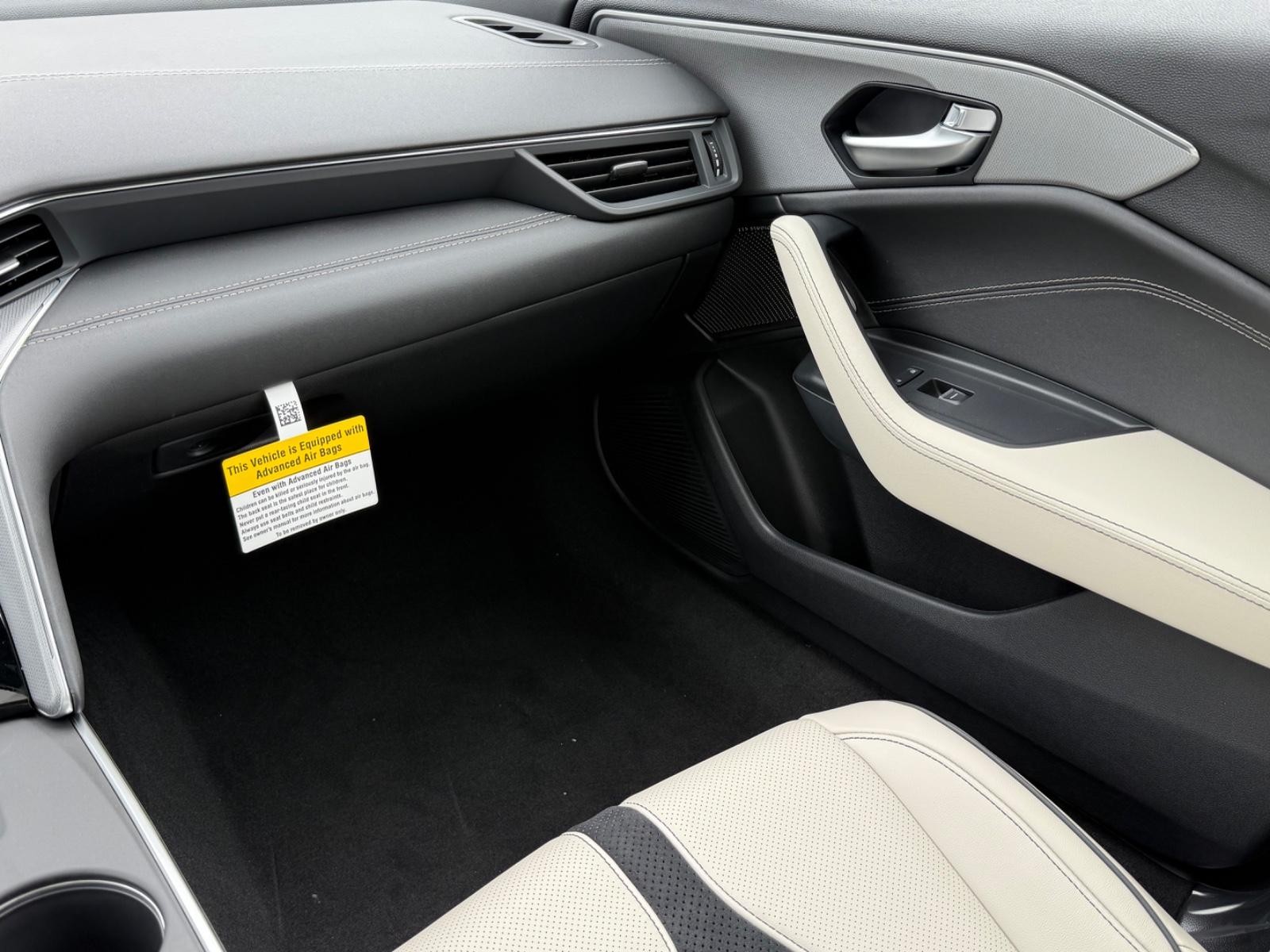 Acura TLX Vehicle Image 10