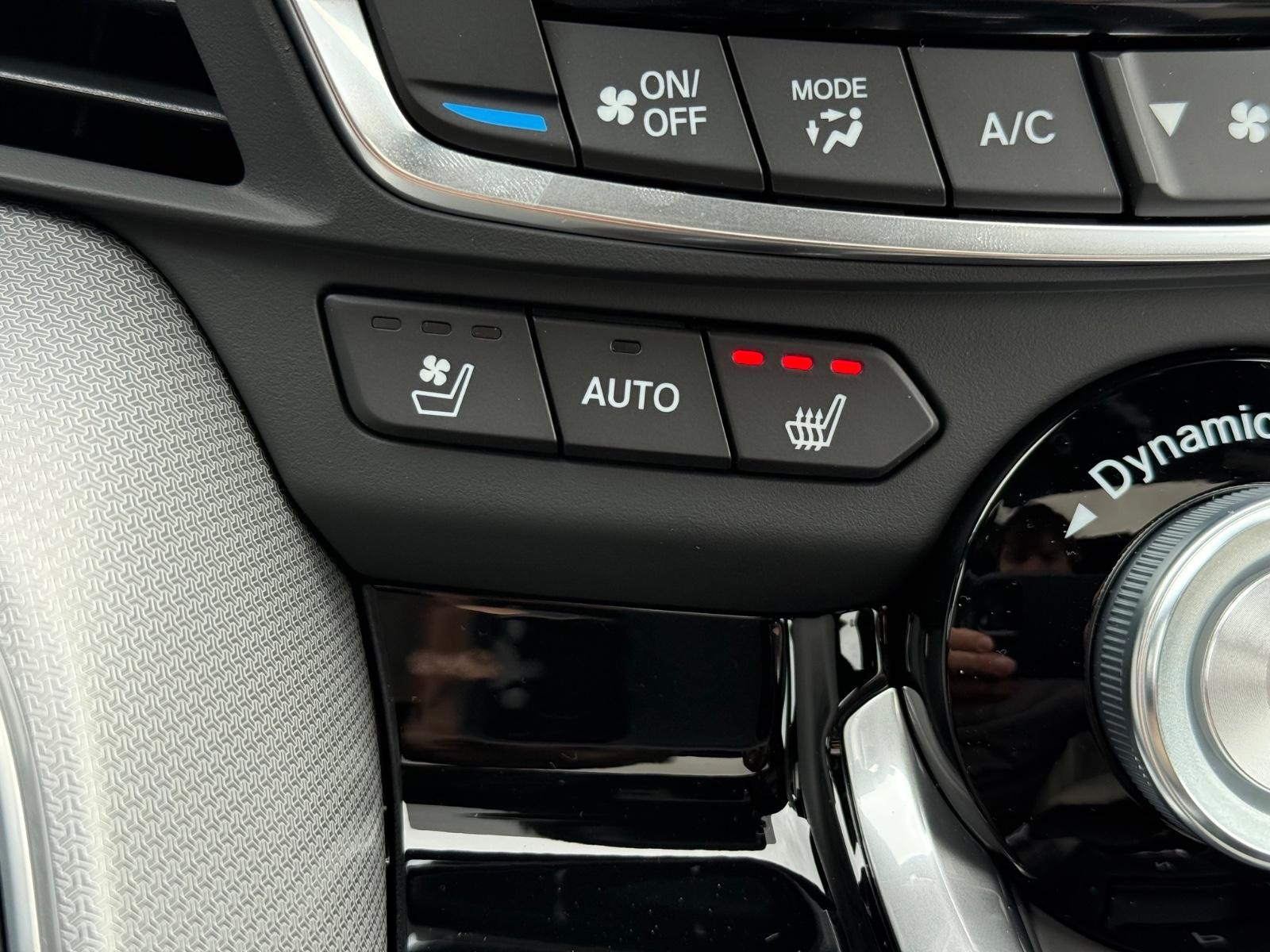 Acura TLX Vehicle Image 15