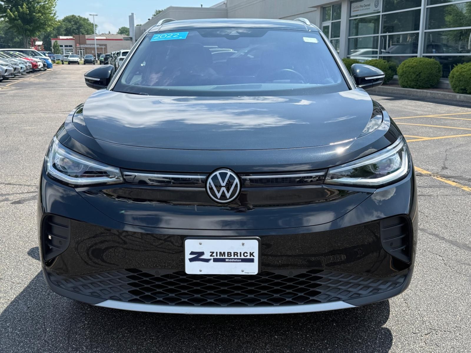Volkswagen ID.4 Vehicle Image 09