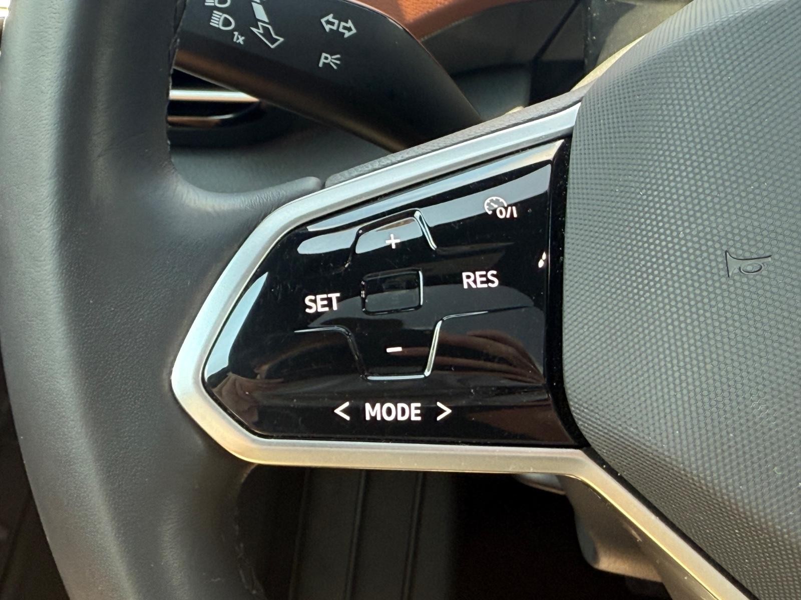 Volkswagen ID.4 Vehicle Image 15