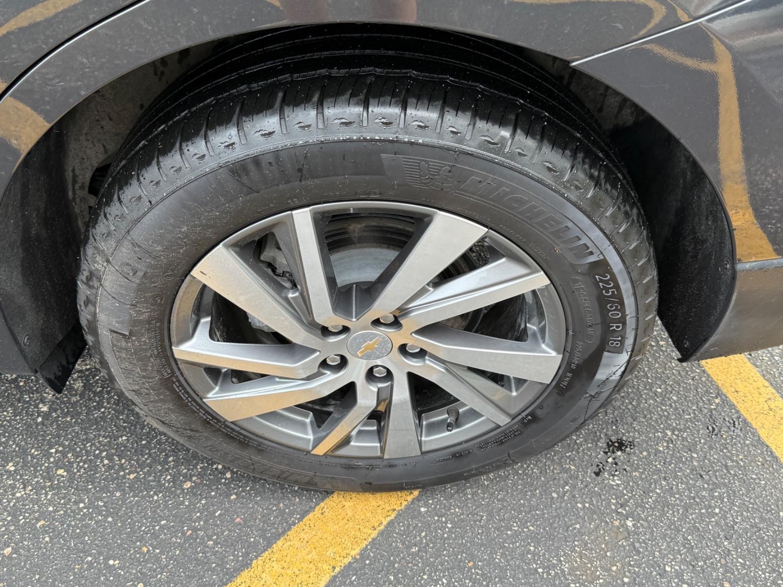 Chevrolet Equinox Vehicle Image 07