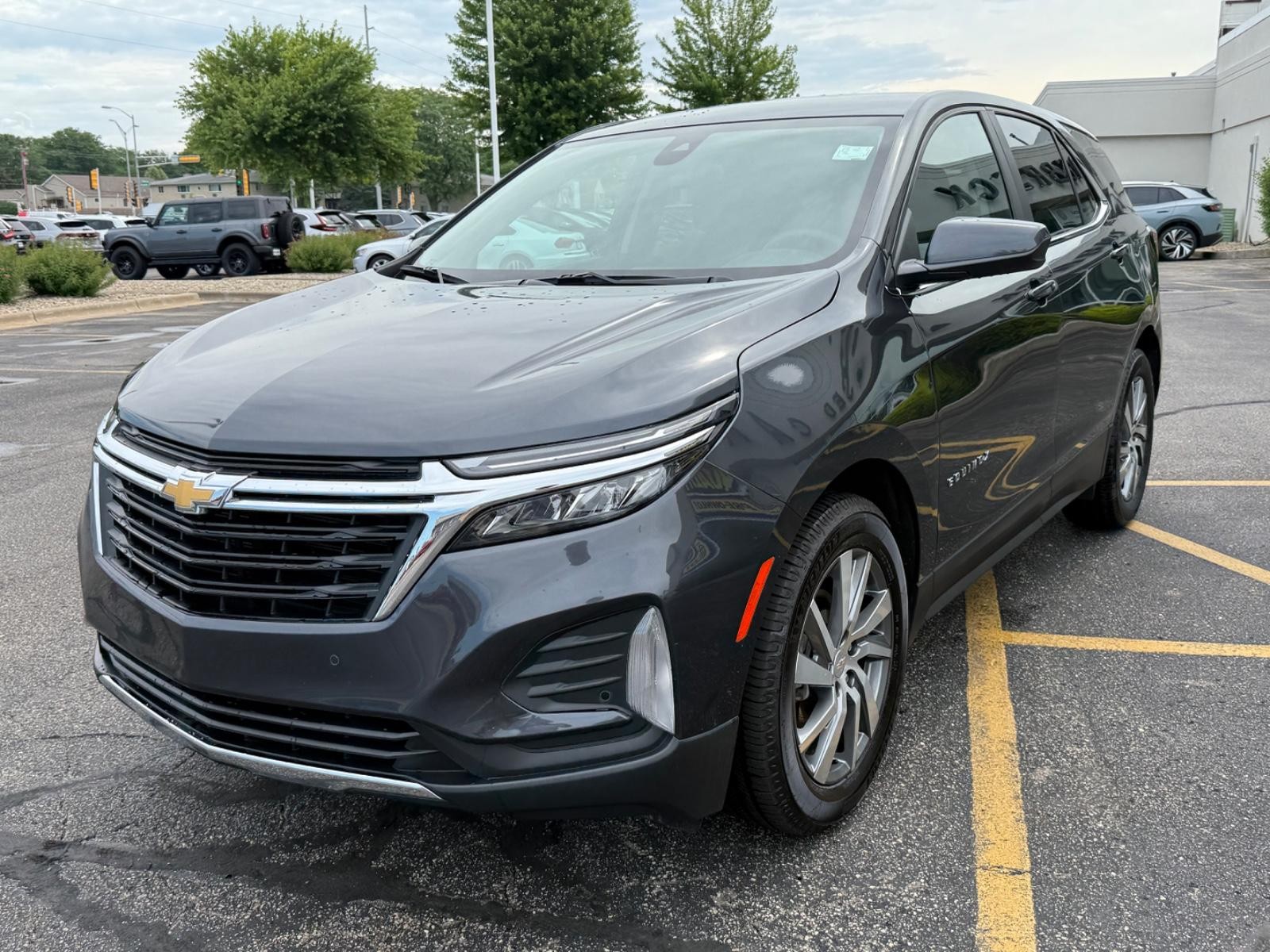 Chevrolet Equinox Vehicle Image 08