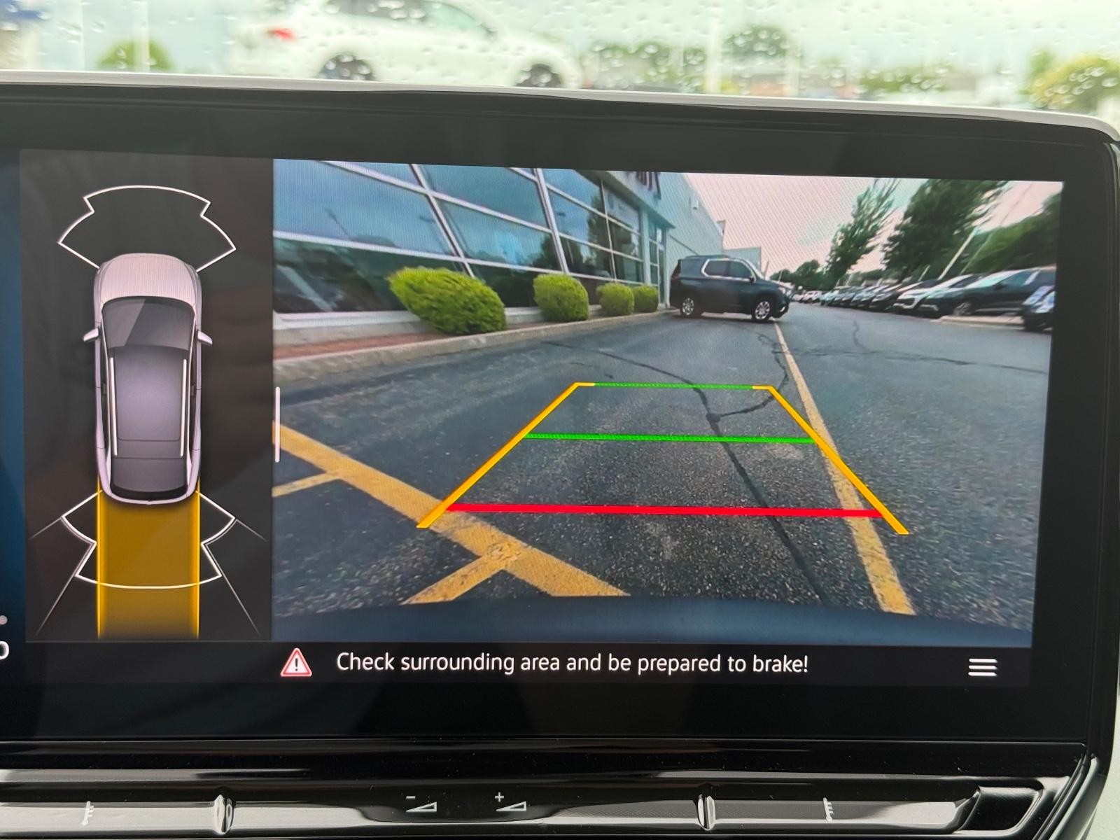 Volkswagen ID.4 Vehicle Image 17