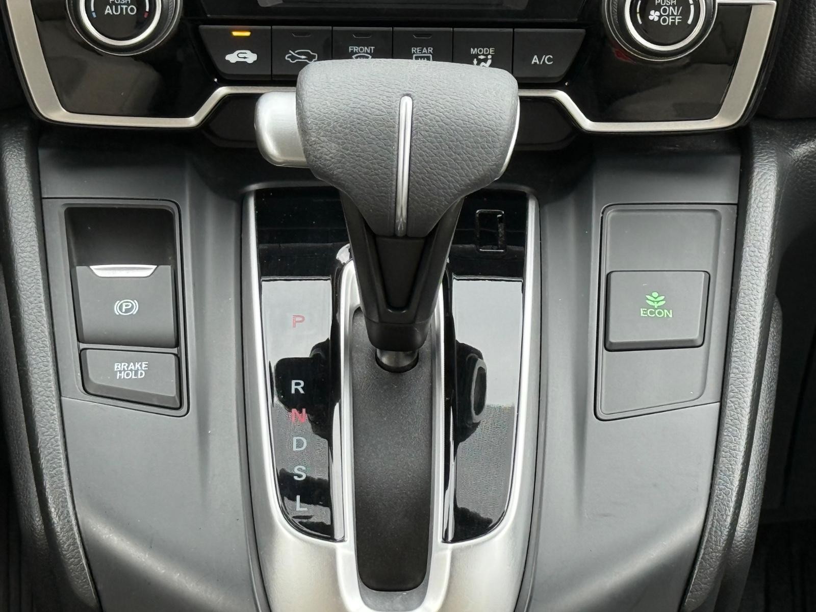 Honda CR-V Vehicle Image 06